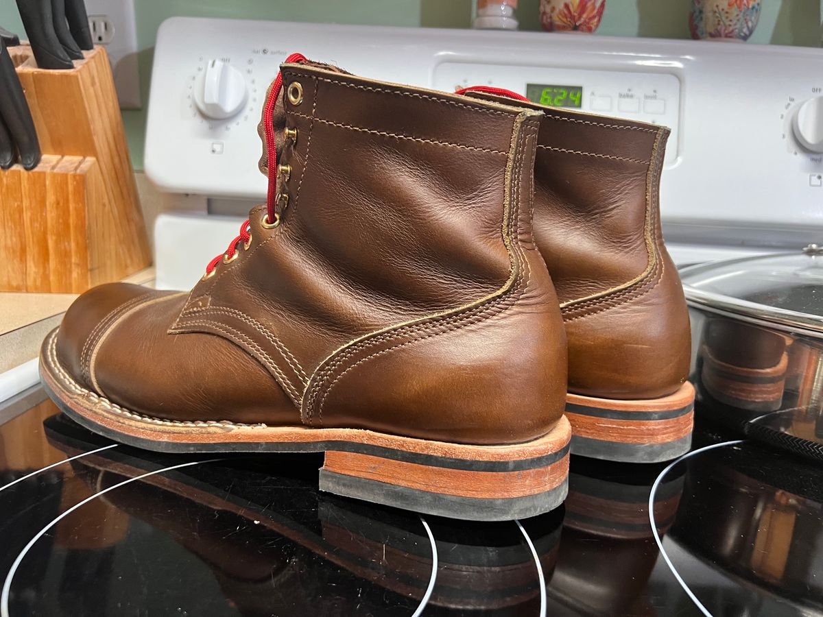Photo by dieseldoc25 on December 22, 2025 of the Nicks Americana in Horween Shackleton Cognac.
