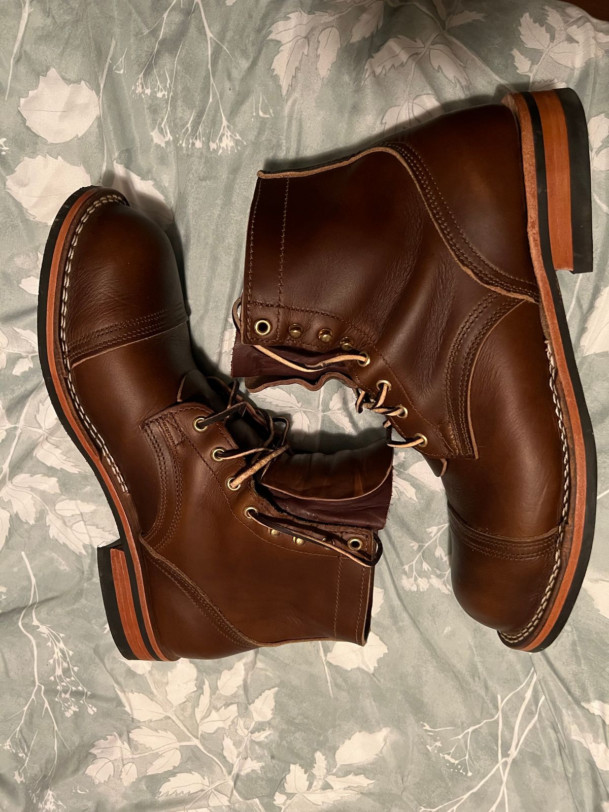 Photo by dieseldoc25 on October 21, 2025 of the Nicks Americana in Horween Shackleton Cognac.