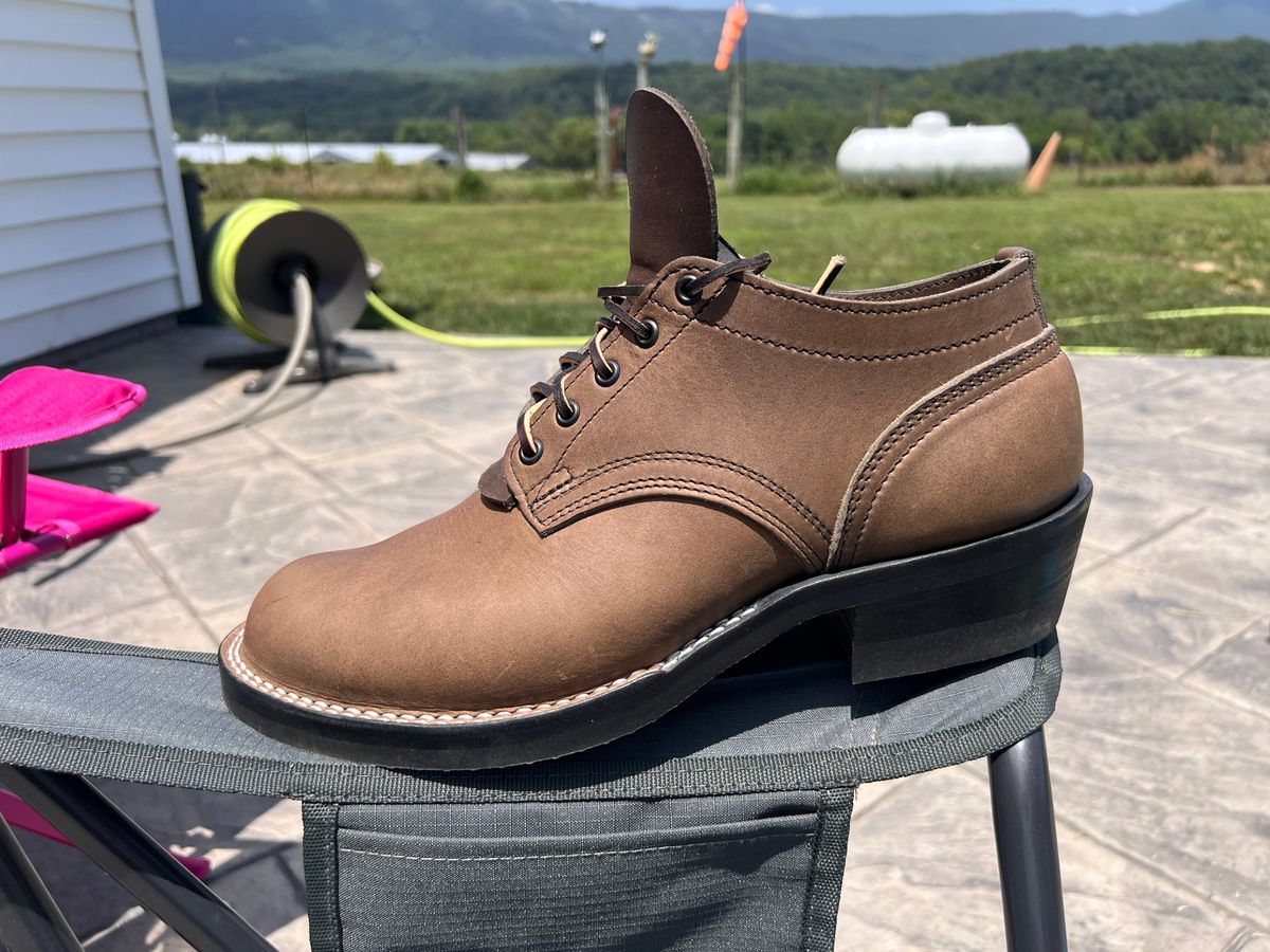 Photo by dieseldoc25 on July 2, 2026 of the Nicks Manito in Horween Spokane steel.