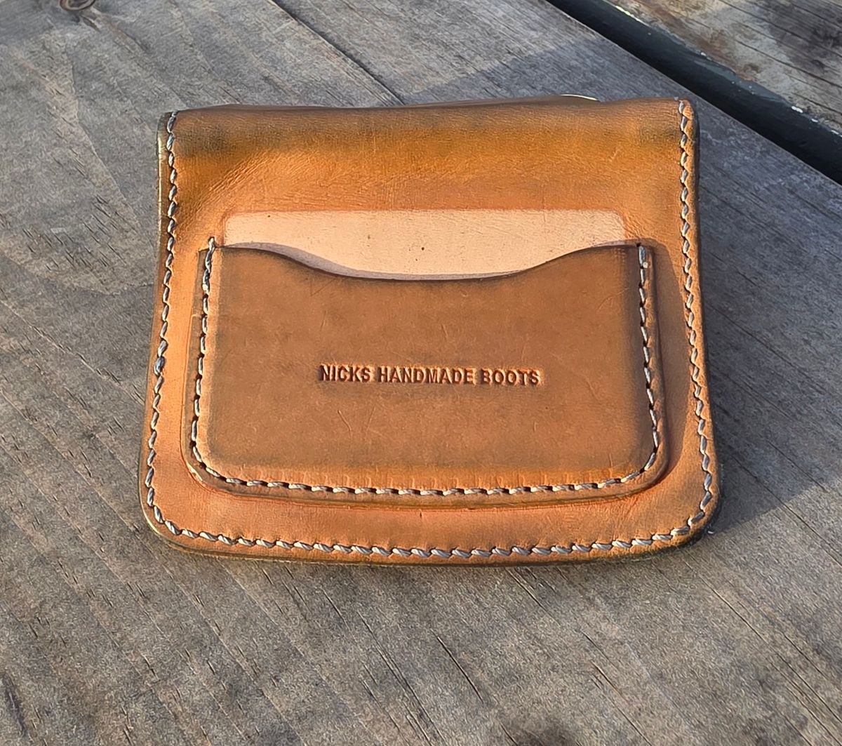 Photo by zestyclosemedicine on January 4, 2026 of the Nicks Mini Trucker Wallet in Wickett & Craig Natural Skirting.