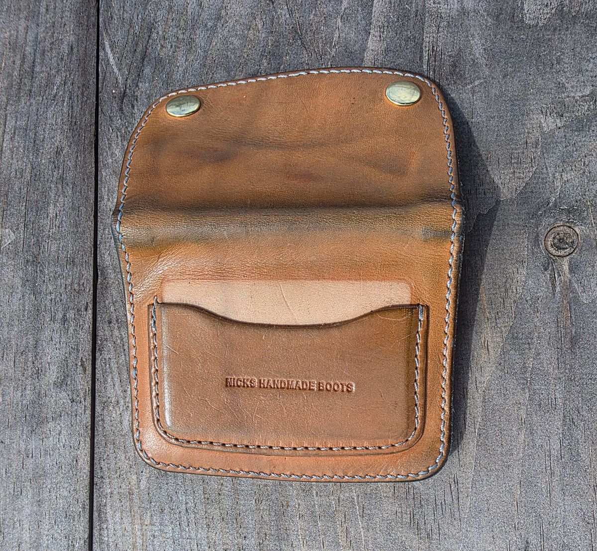 Photo by zestyclosemedicine on March 5, 2026 of the Nicks Mini Trucker Wallet in Wickett & Craig Natural Skirting.