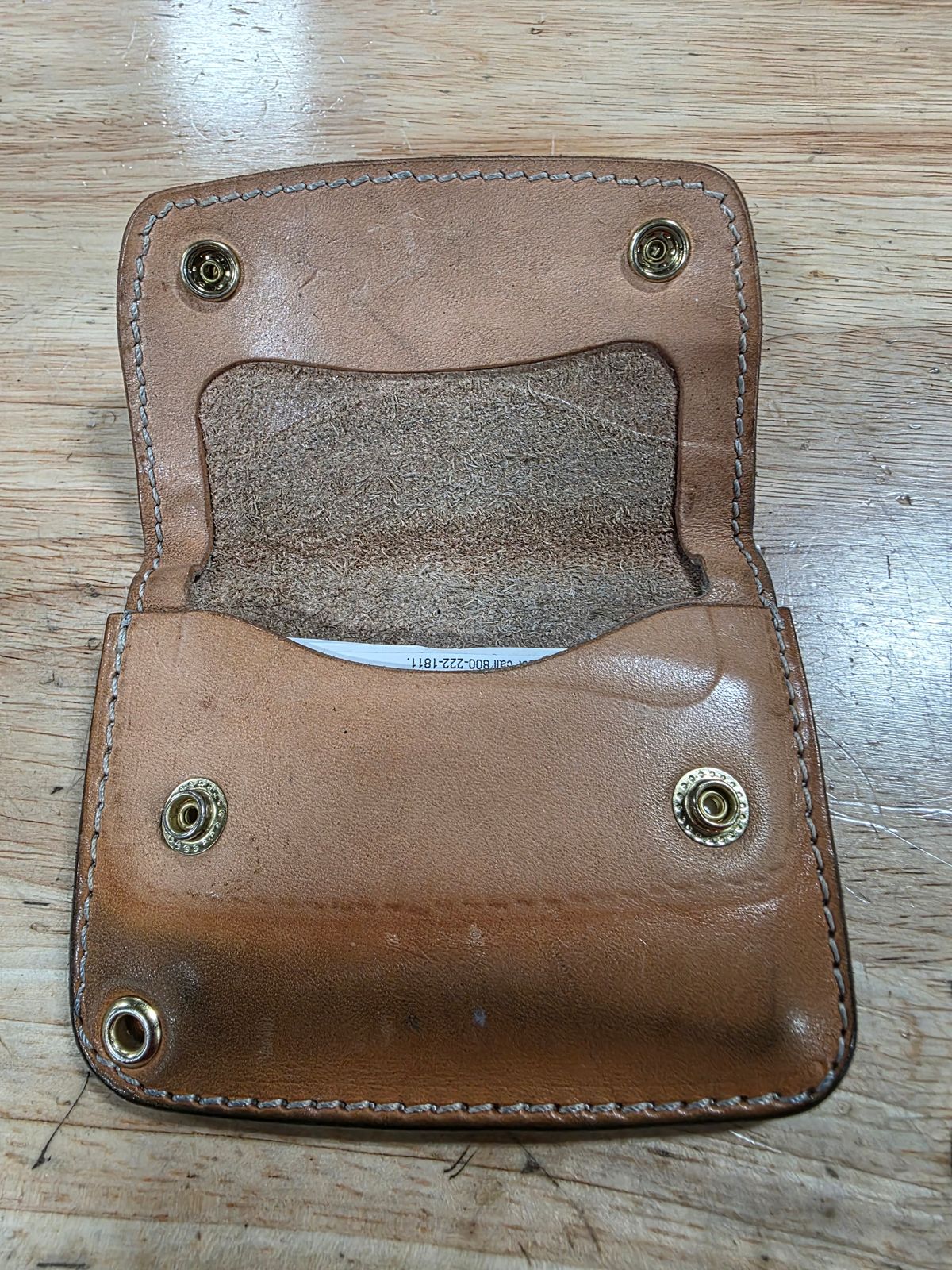 Photo by zestyclosemedicine on May 13, 2026 of the Nicks Mini Trucker Wallet in Wickett & Craig Natural Skirting.