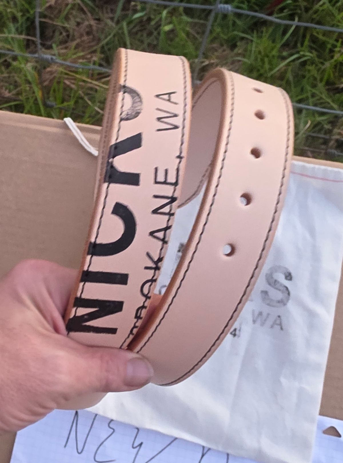 Photo by zestyclosemedicine on October 1, 2025 of the Nicks Natural Blackout - Heavy Duty Work Belt in Wickett & Craig Natural Skirting.