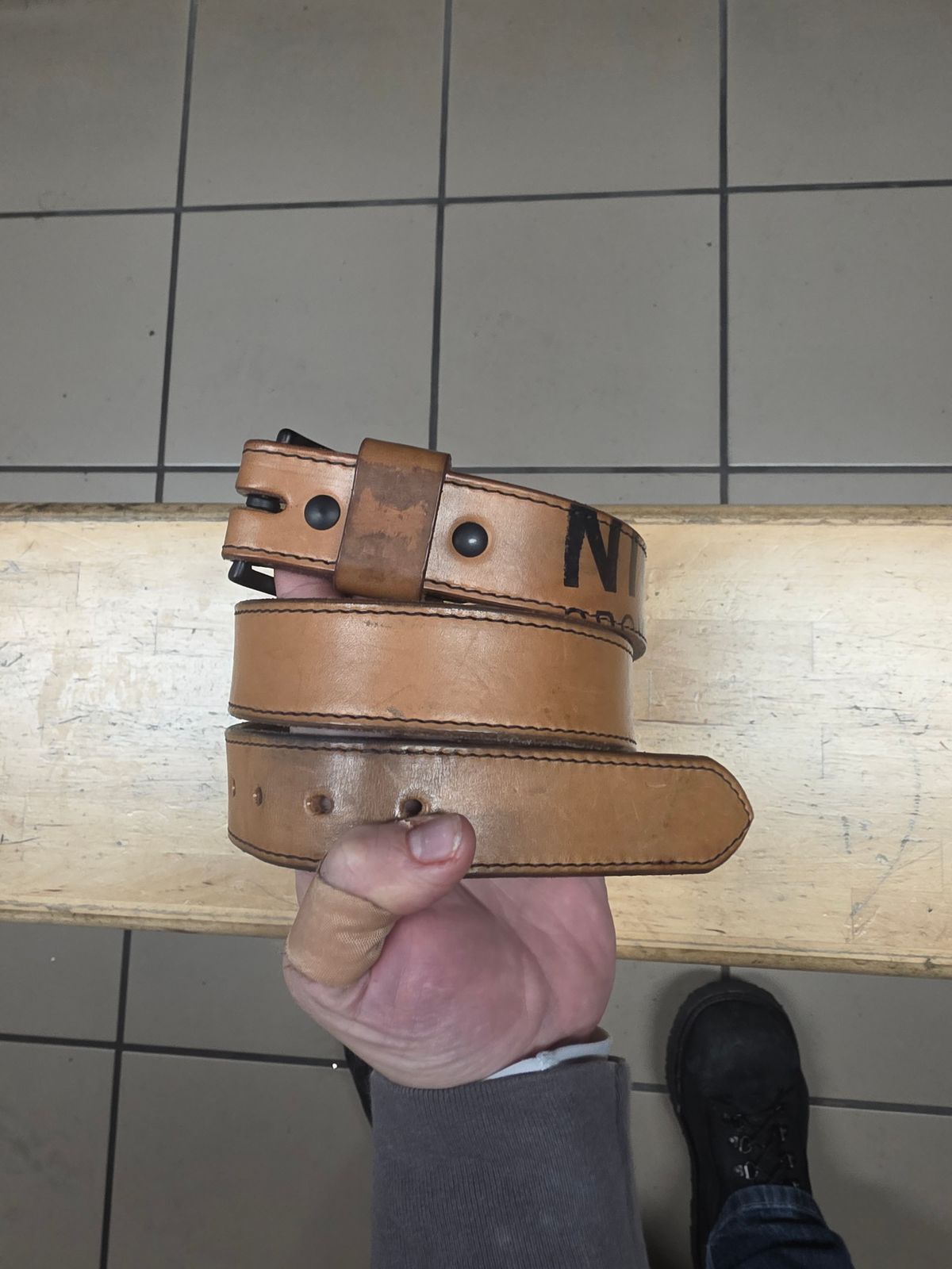 Photo by zestyclosemedicine on December 2, 2025 of the Nicks Natural Blackout - Heavy Duty Work Belt in Wickett & Craig Natural Skirting.