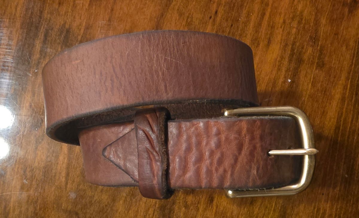 Photo by zestyclosemedicine on December 3, 2025 of the Self-Made Belly Belt in Hermann Oak - Harness - Russet.