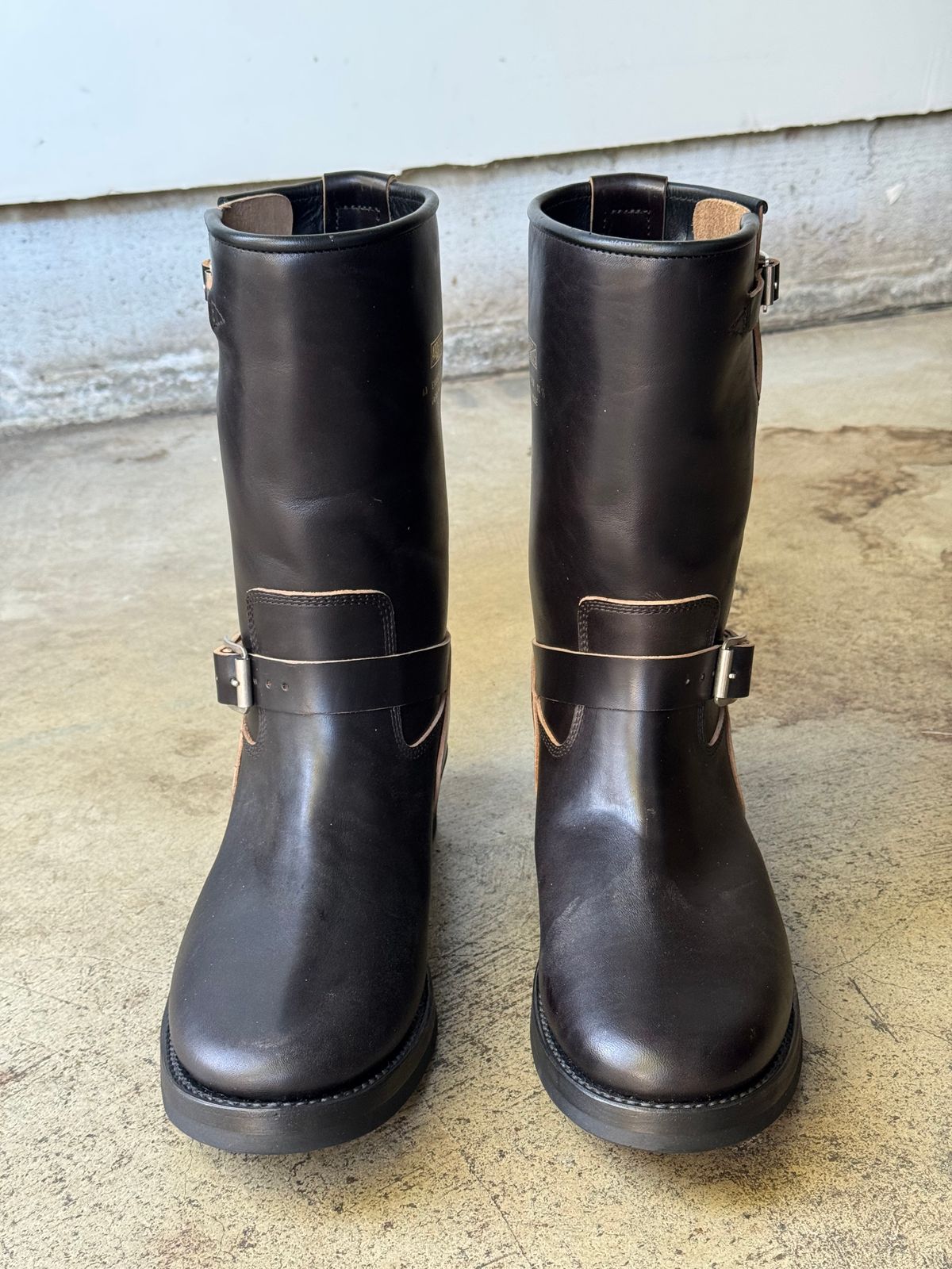 Photo by drmiles on October 1, 2025 of the Addict Boots AB-01 Engineer Boots in Maryam Black Horsebutt.