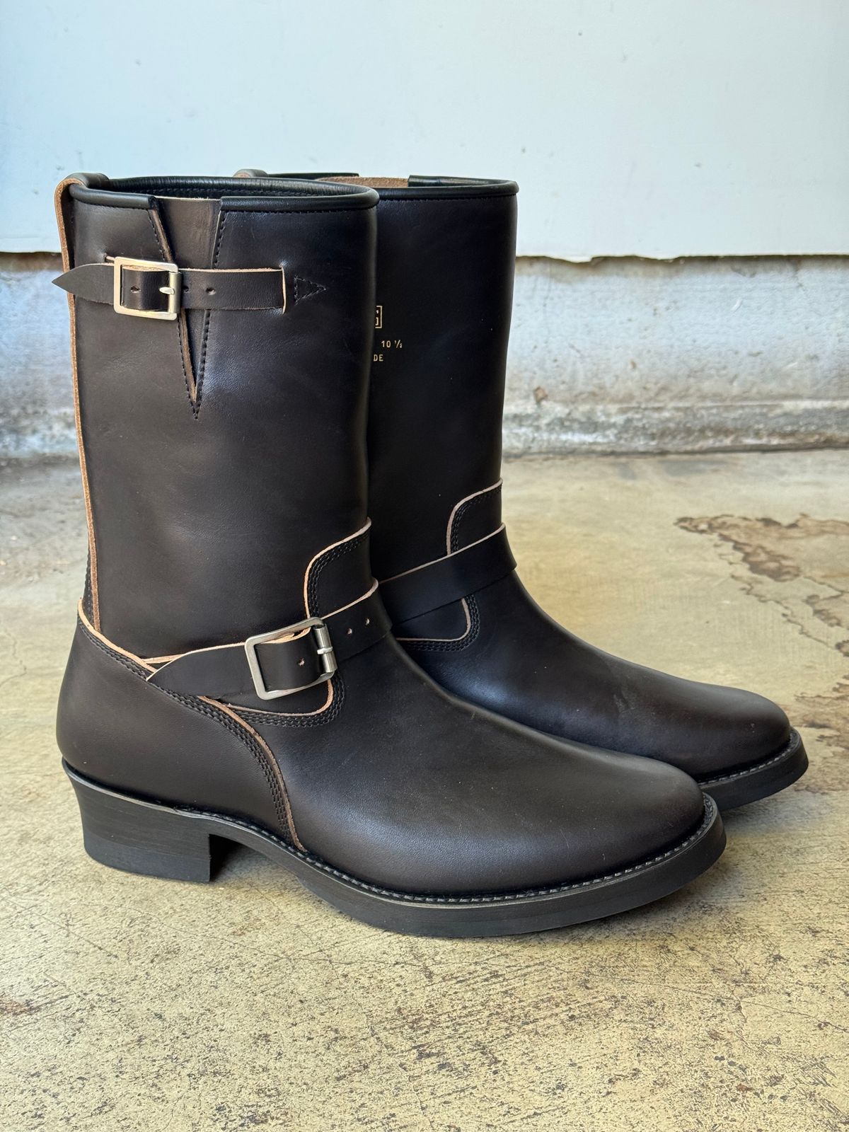 Photo by drmiles on October 1, 2025 of the Addict Boots AB-01 Engineer Boots in Maryam Black Horsebutt.