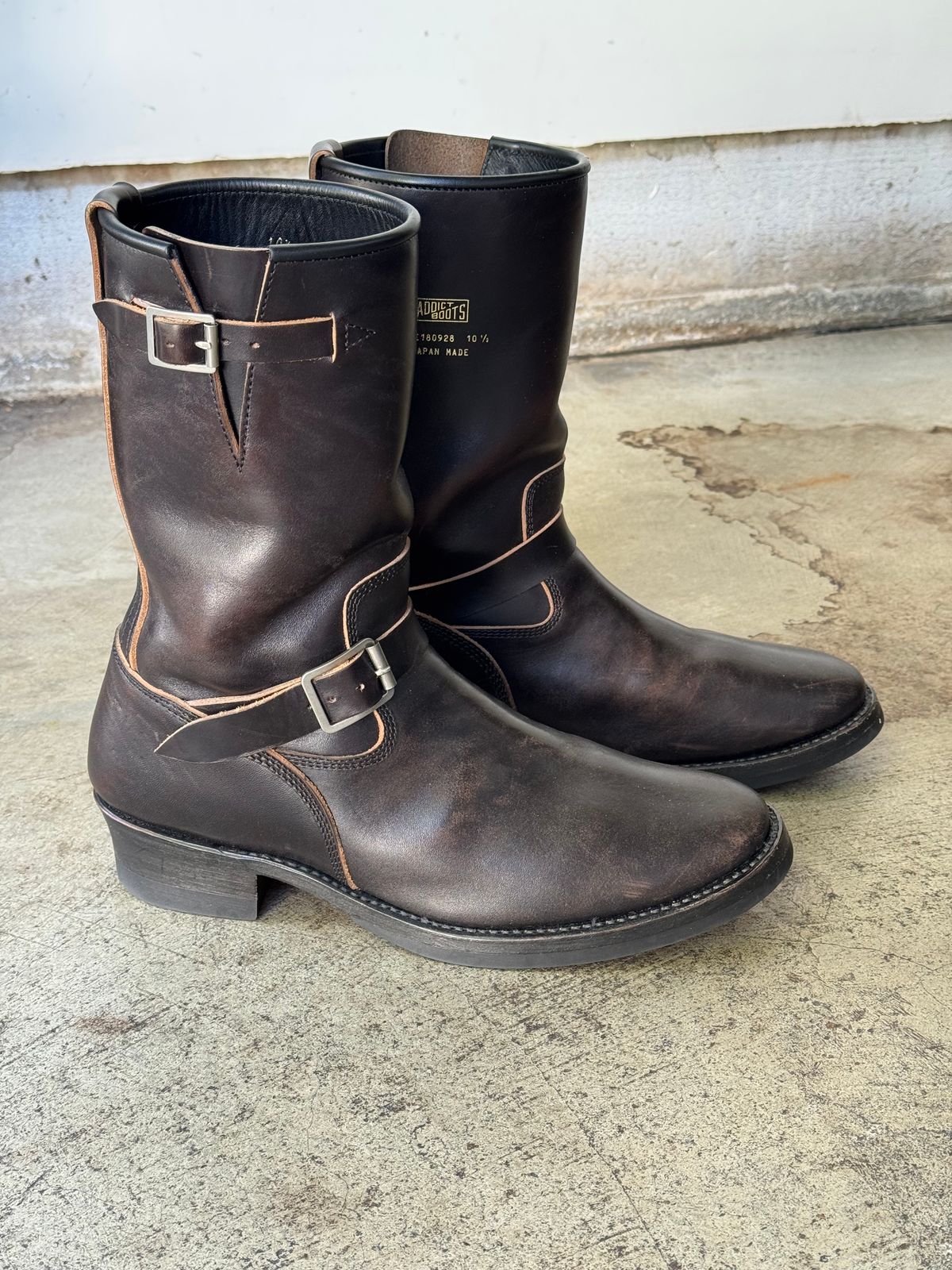 Photo by drmiles on December 1, 2025 of the Addict Boots AB-01 Engineer Boots in Maryam Black Horsebutt.