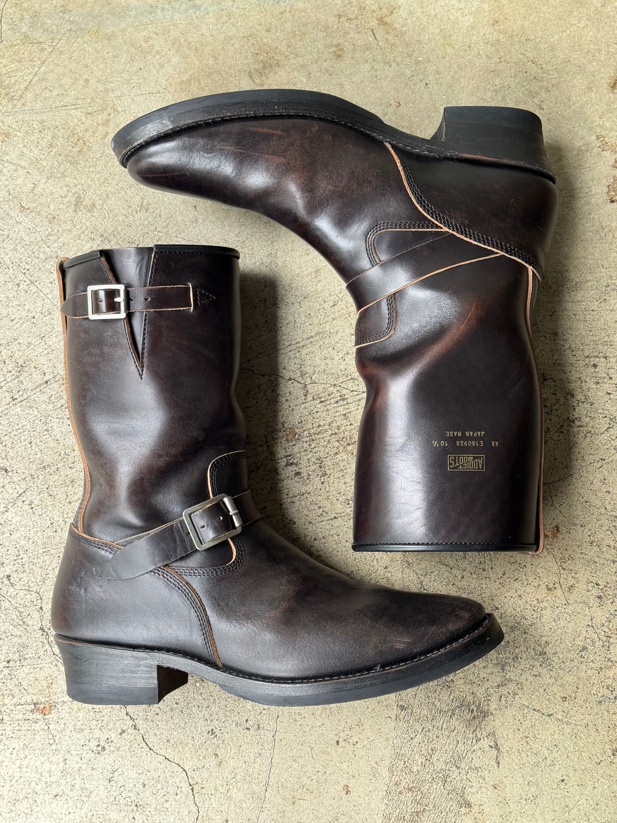 Photo by drmiles on January 1, 2026 of the Addict Boots AB-01 Engineer Boots in Maryam Black Horsebutt.