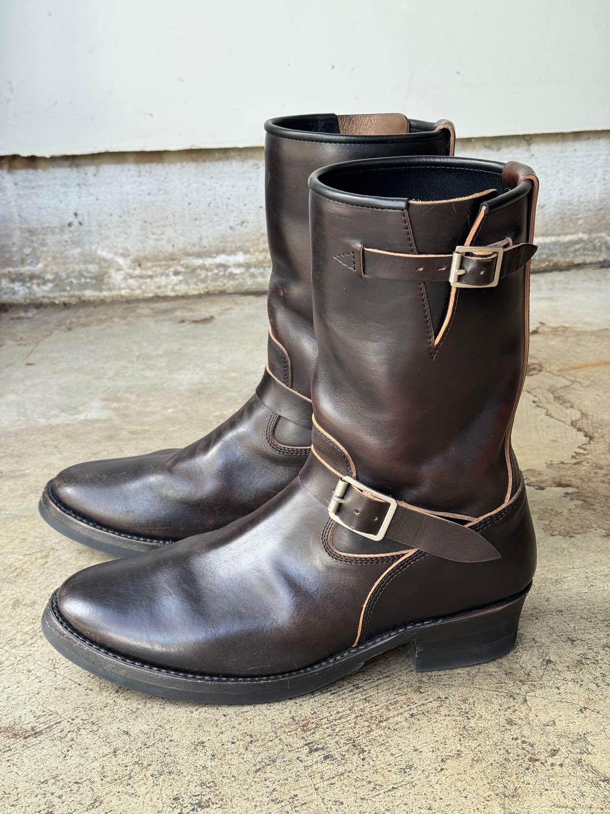 Photo by drmiles on February 5, 2026 of the Addict Boots AB-01 Engineer Boots in Maryam Black Horsebutt.