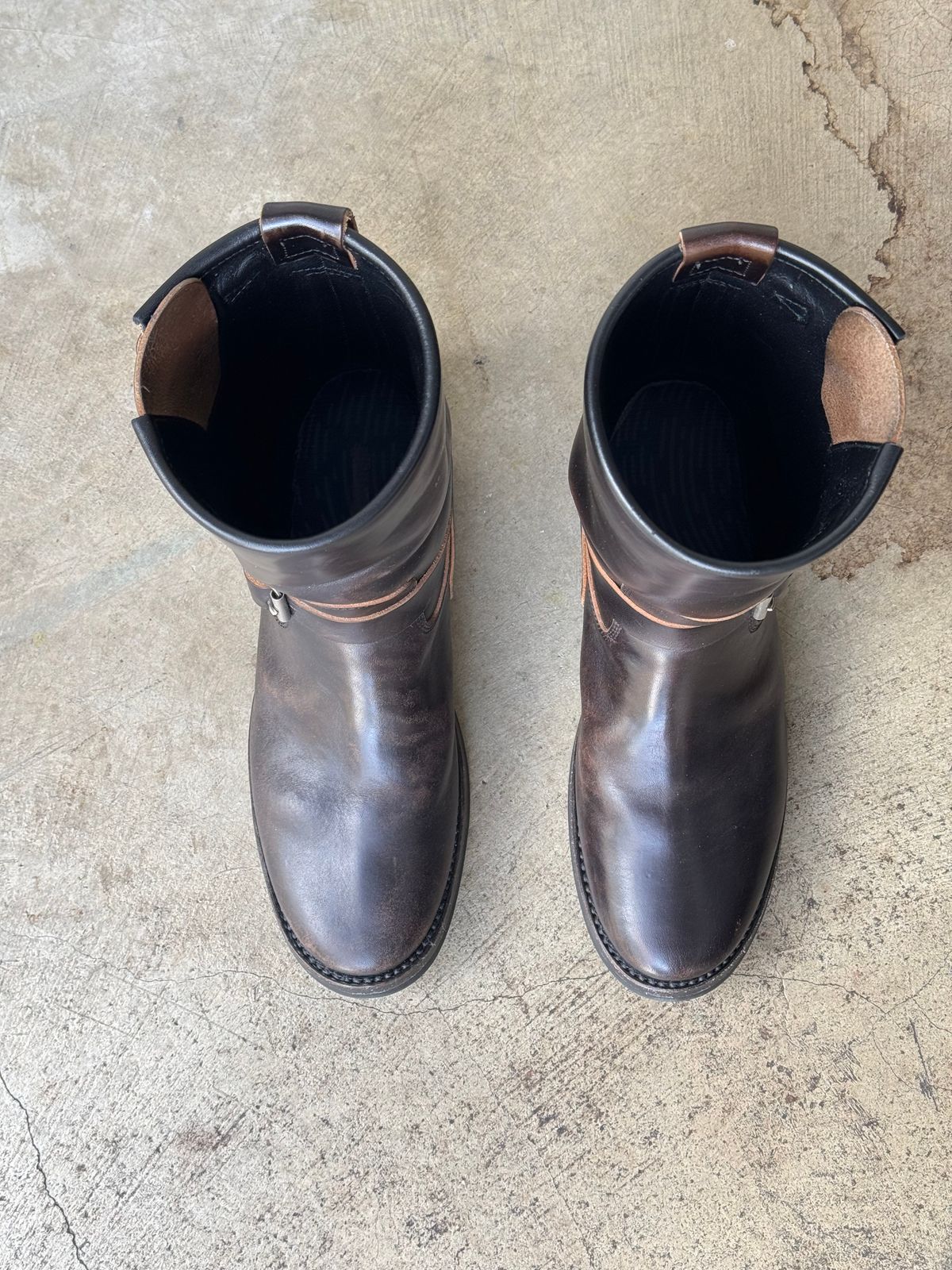 Photo by drmiles on February 5, 2026 of the Addict Boots AB-01 Engineer Boots in Maryam Black Horsebutt.