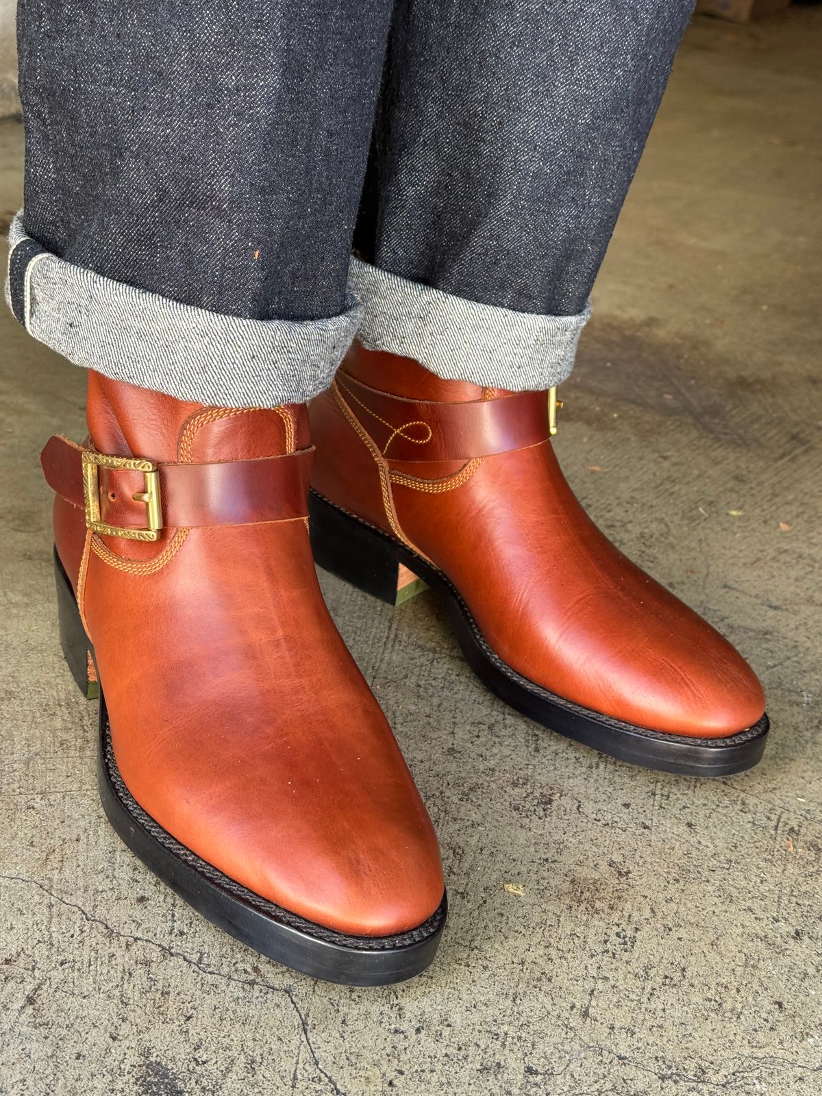 Photo by drmiles on November 7, 2025 of the Fortis Boots Tapak 2.0 Engineer Boots in Indonesian Red Brown Pull Up.