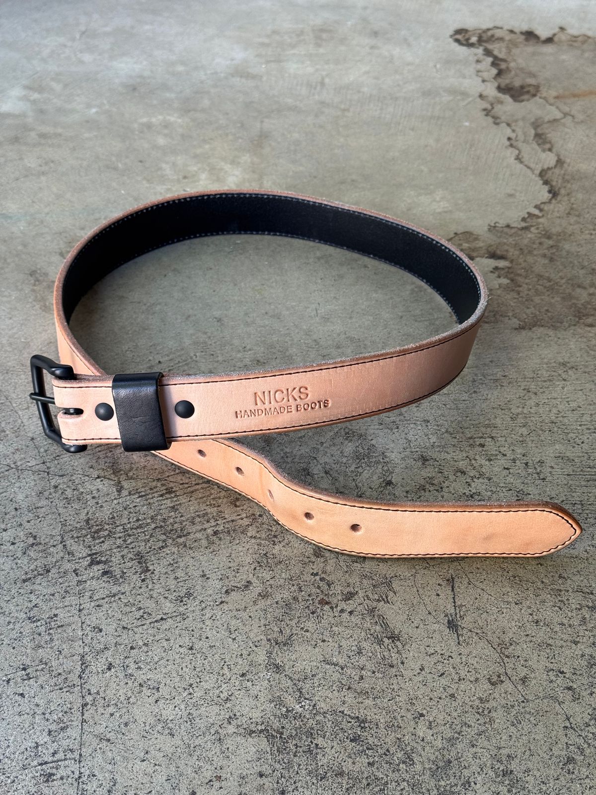 Photo by drmiles on December 1, 2025 of the Nicks Heavy Duty Work Belt in Wickett & Craig Natural Veg Tan.