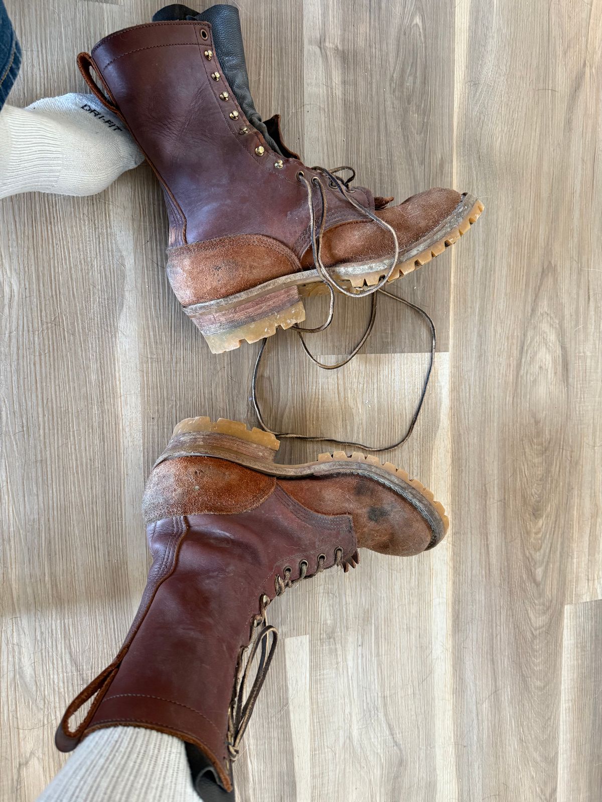 Photo by Crossbones2172 on June 24, 2025 of the JK Boots Superduty in Bison Roughout.