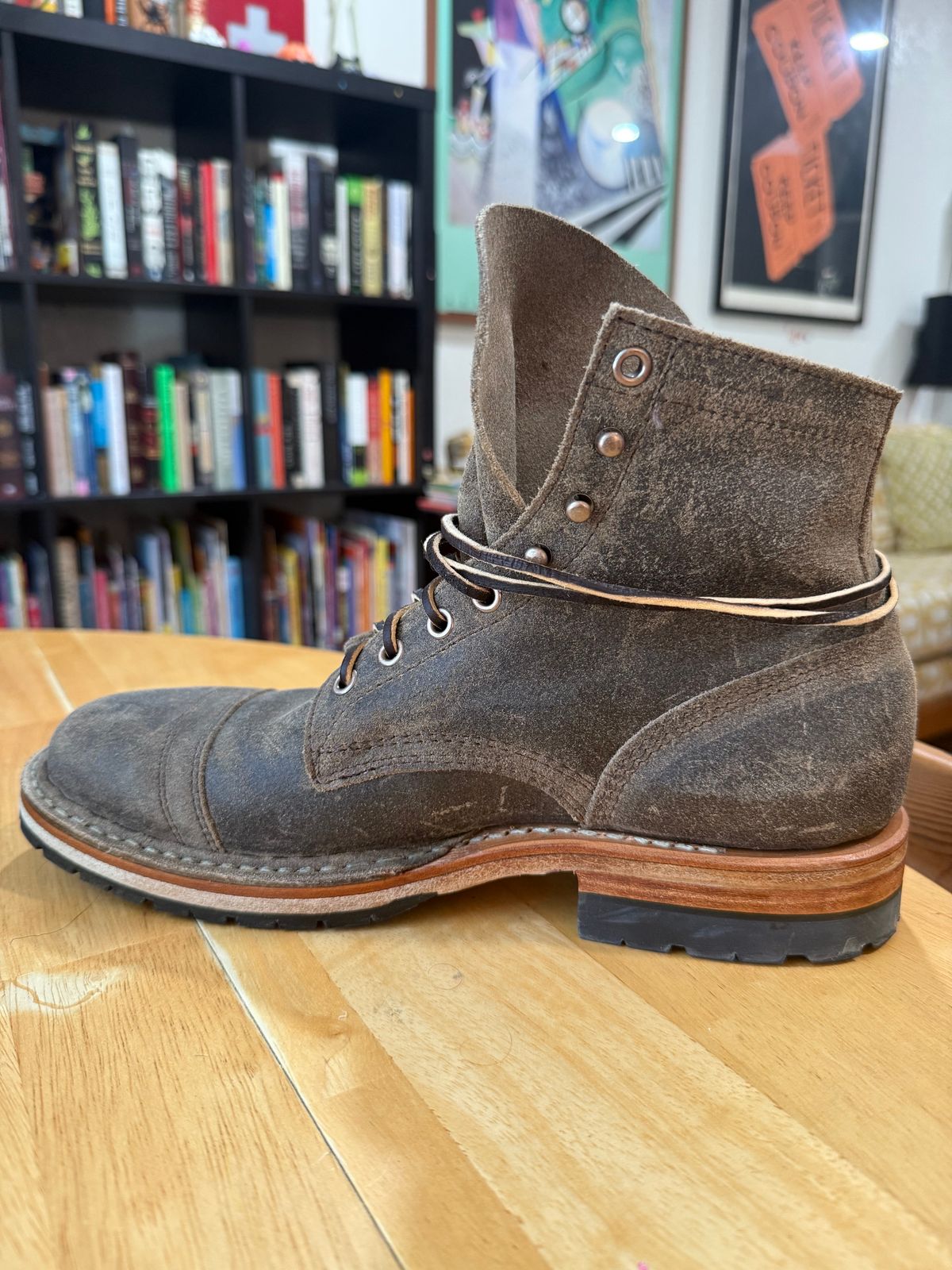 Photo by kinnikuman on October 1, 2025 of the White's MP-Sherman Toe Cap in C.f. Stead Tobacco Waxy Commander.