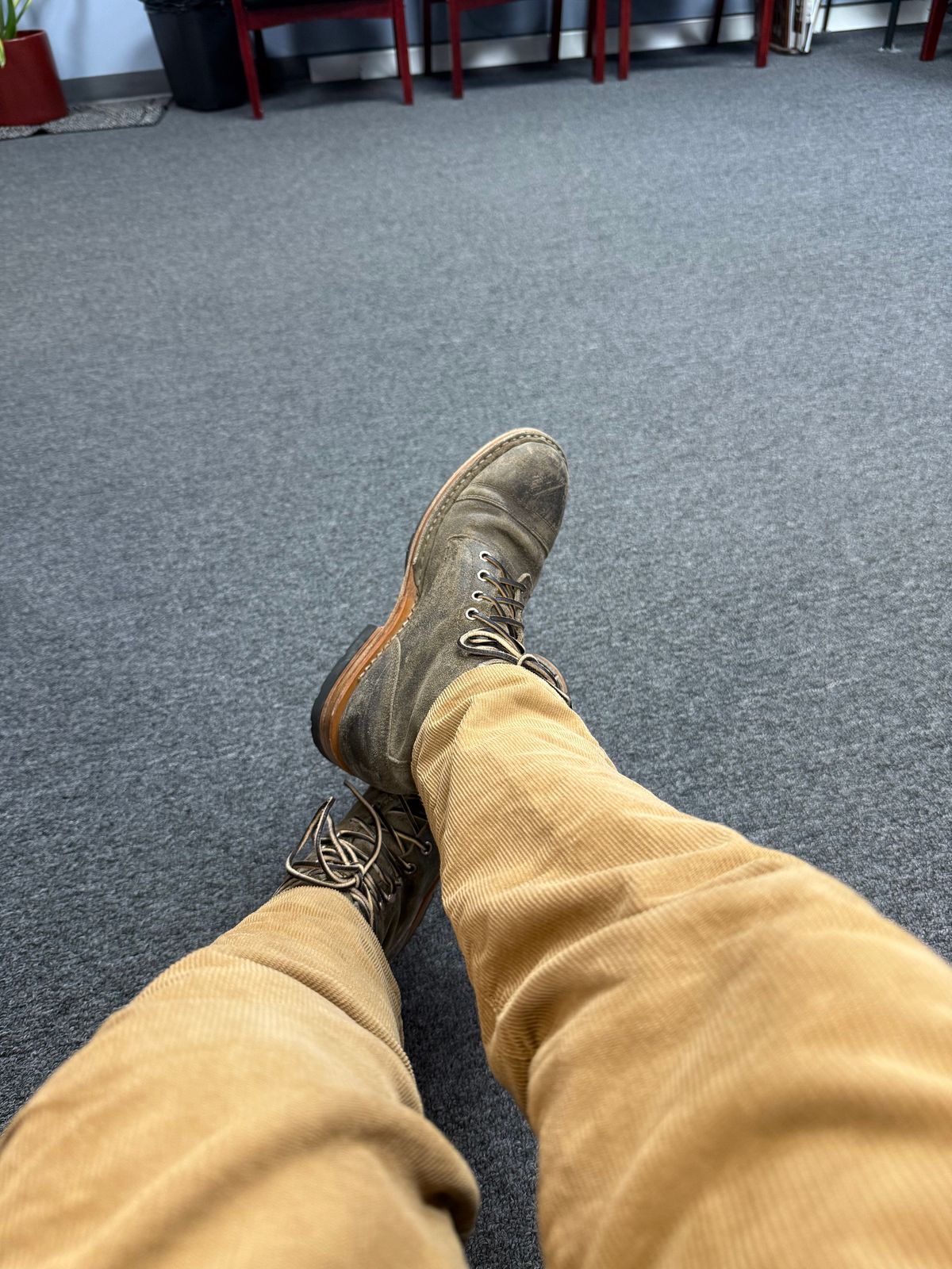 Photo by kinnikuman on November 7, 2025 of the White's MP-Sherman Toe Cap in C.f. Stead Tobacco Waxy Commander.