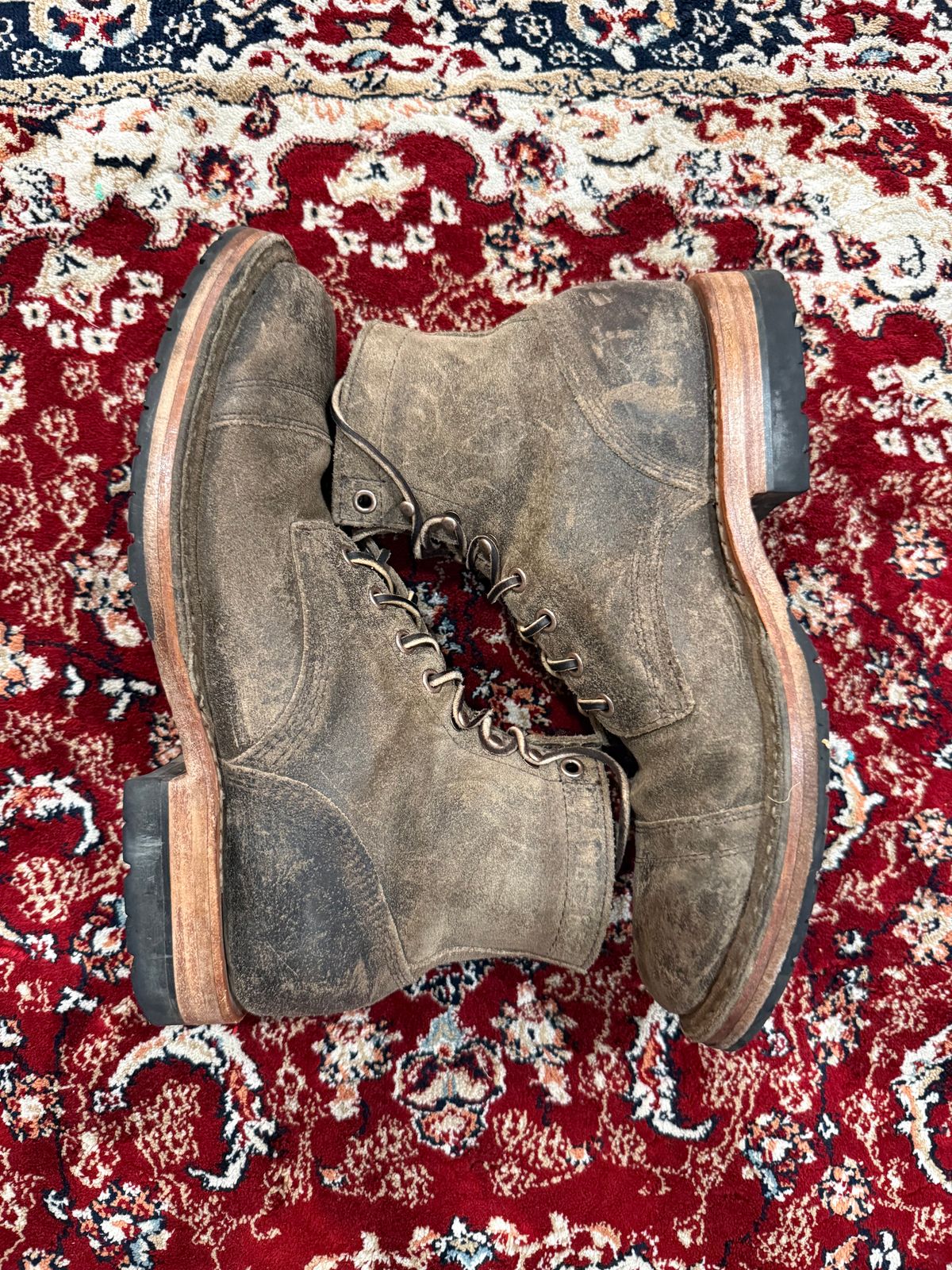 Photo by kinnikuman on January 2, 2026 of the White's MP-Sherman Toe Cap in C.f. Stead Tobacco Waxy Commander.