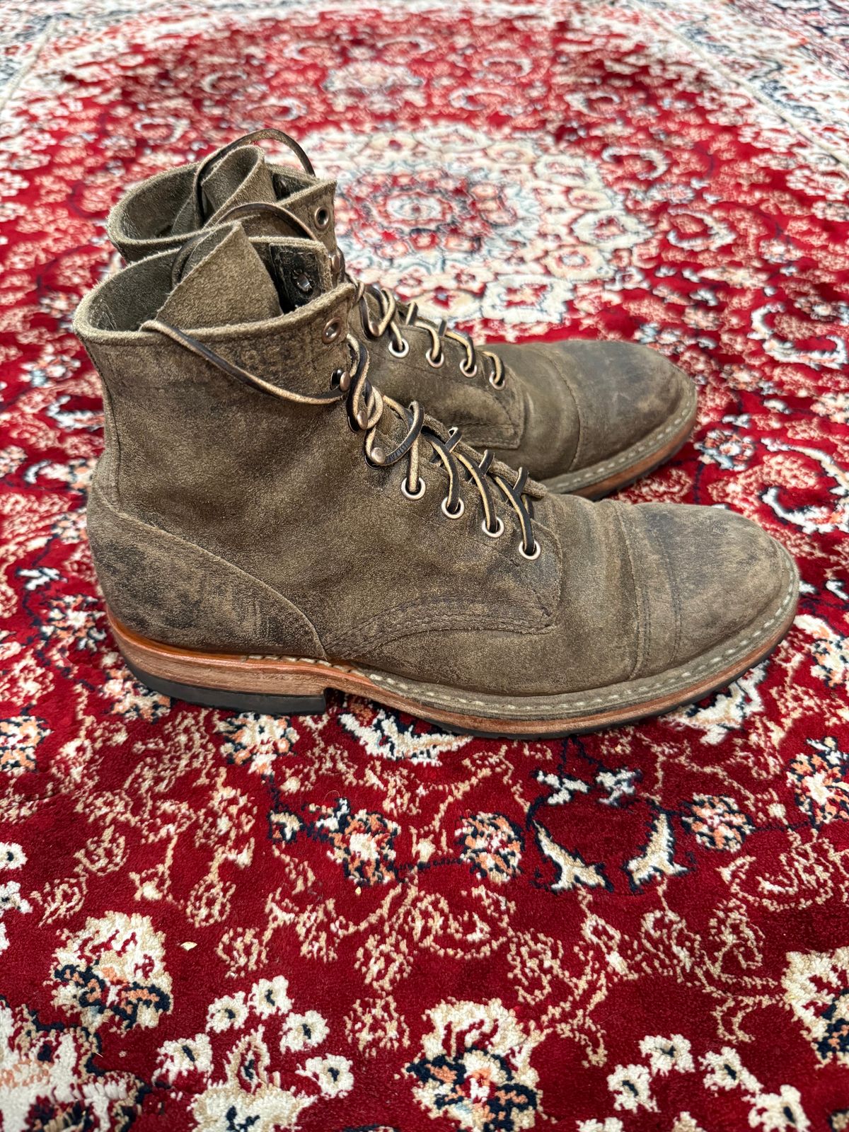 Photo by kinnikuman on January 2, 2026 of the White's MP-Sherman Toe Cap in C.f. Stead Tobacco Waxy Commander.