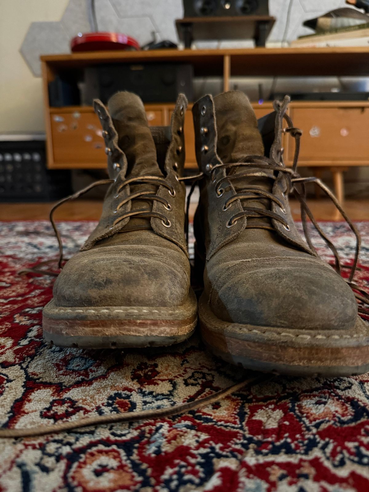 Photo by kinnikuman on April 6, 2026 of the White's MP-Sherman Toe Cap in C.f. Stead Tobacco Waxy Commander.