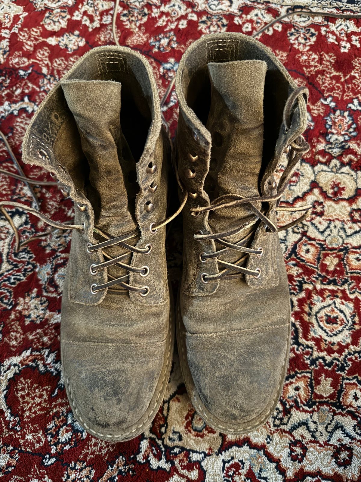 Photo by kinnikuman on April 6, 2026 of the White's MP-Sherman Toe Cap in C.f. Stead Tobacco Waxy Commander.