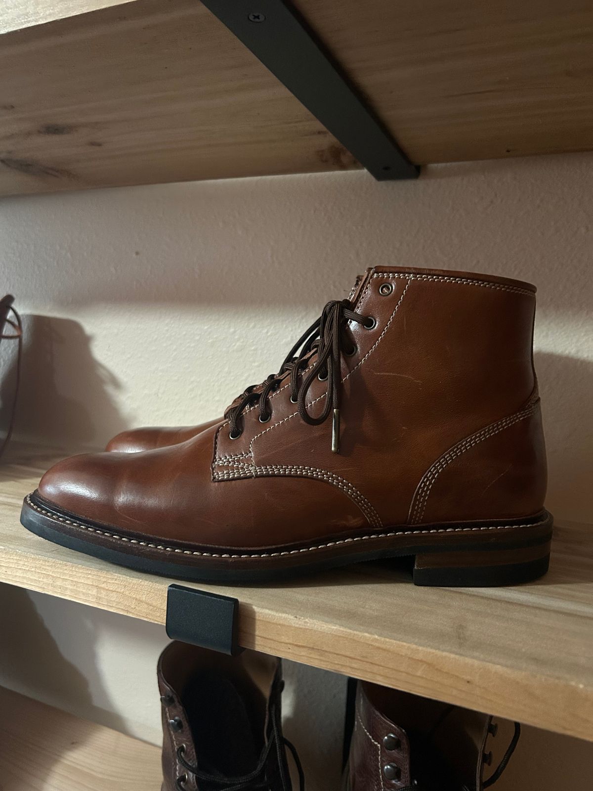 Photo by iambaruch on December 3, 2025 of the Caswell Lisbon in Maryam Toscanello TPR Horsebutt.