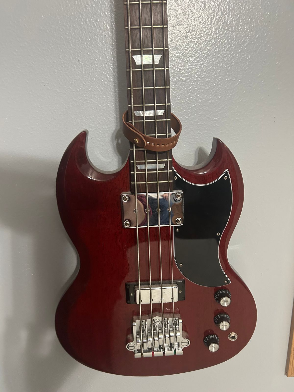 Photo by iambaruch on November 3, 2025 of the Guarded Goods Button stud strap in Horween Unglazed Natural Shell Cordovan.