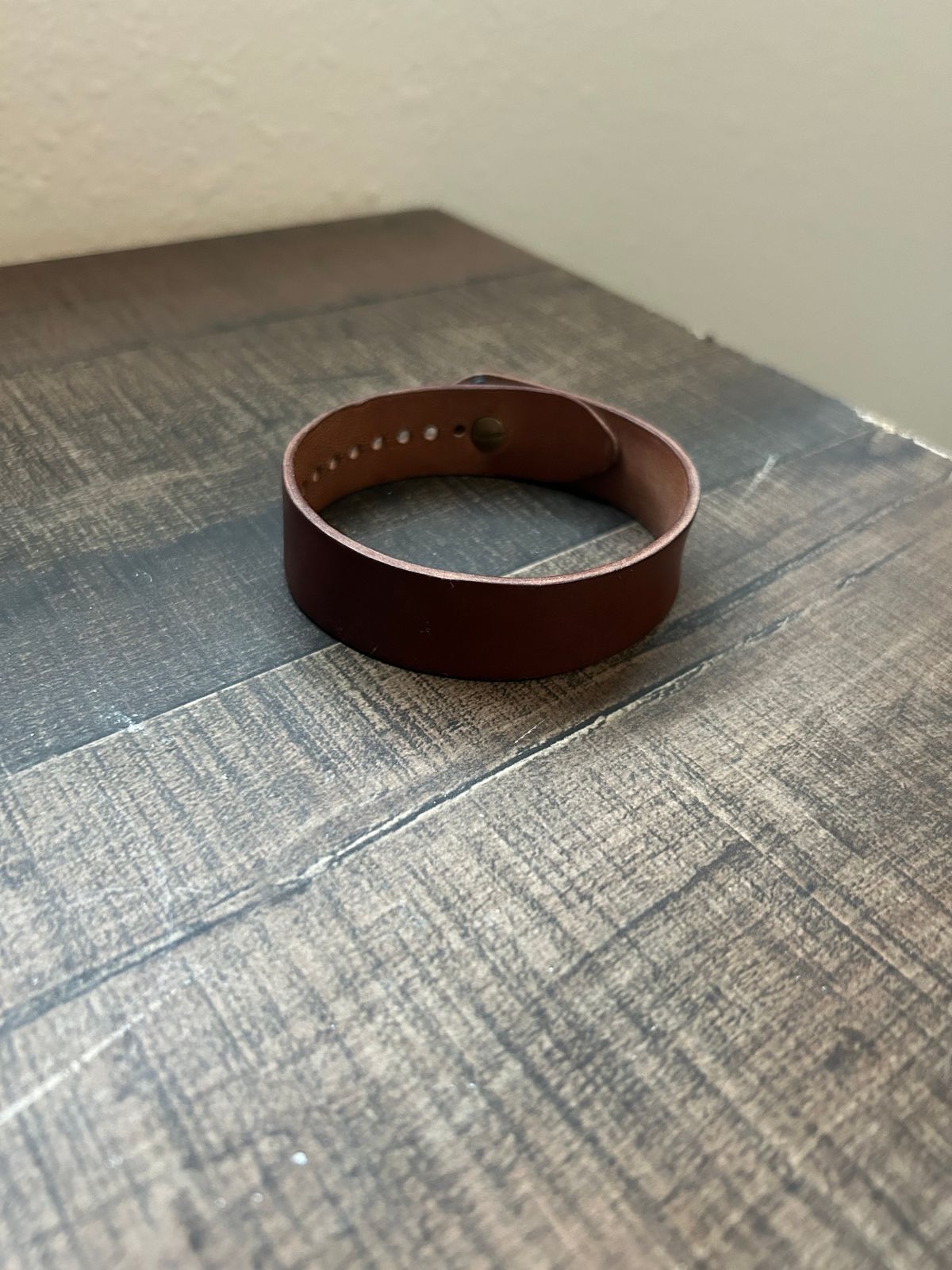 Photo by iambaruch on December 3, 2025 of the Guarded Goods Button stud strap in Horween Unglazed Natural Shell Cordovan.