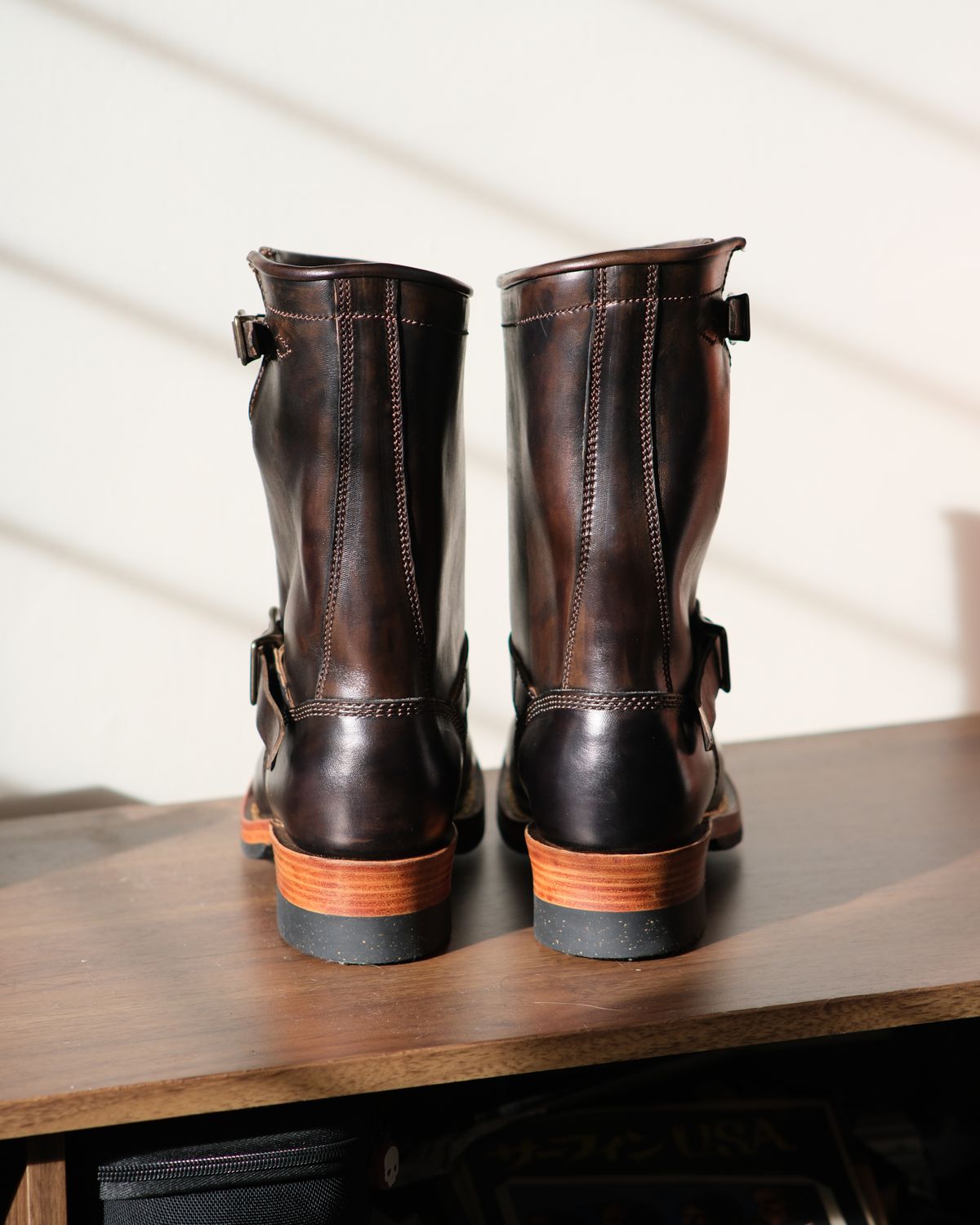 Photo by badbudz on October 1, 2025 of the Willie's Handmade Boots Engineer in Maryam Toscanello Horsebutt Overdyed Black.