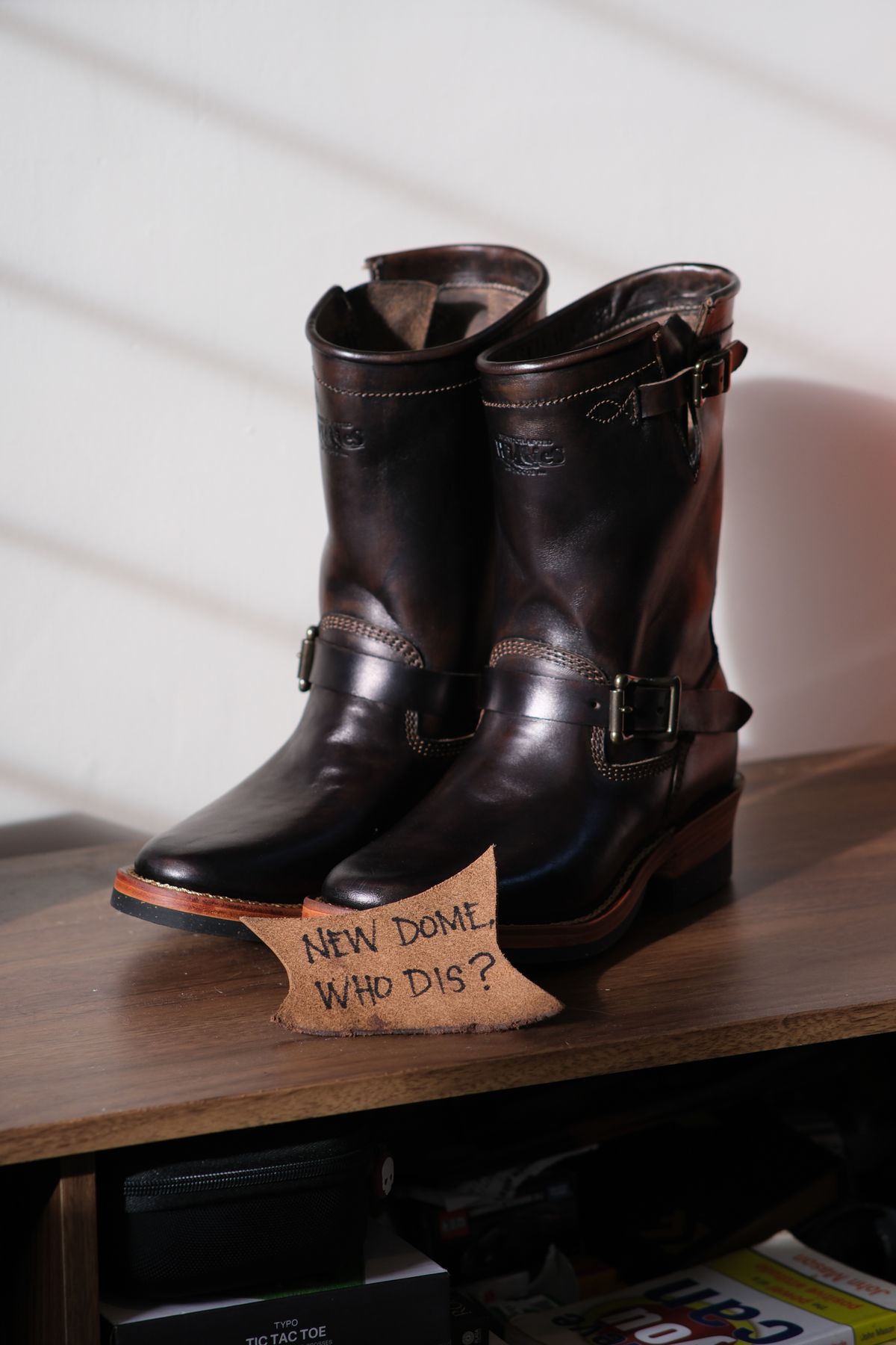 Photo by badbudz on October 1, 2025 of the Willie's Handmade Boots Engineer in Maryam Toscanello Horsebutt Overdyed Black.