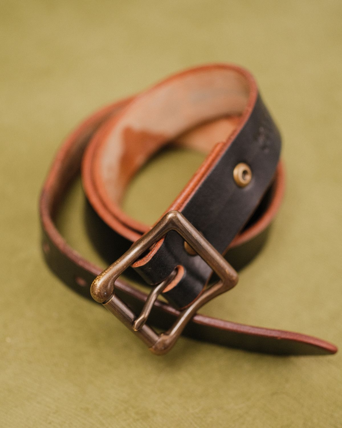 Photo by badbudz on April 5, 2026 of the Willie's Handmade Boots Willie's Seńor Belt in Natural Vegtable Tanned Leather.