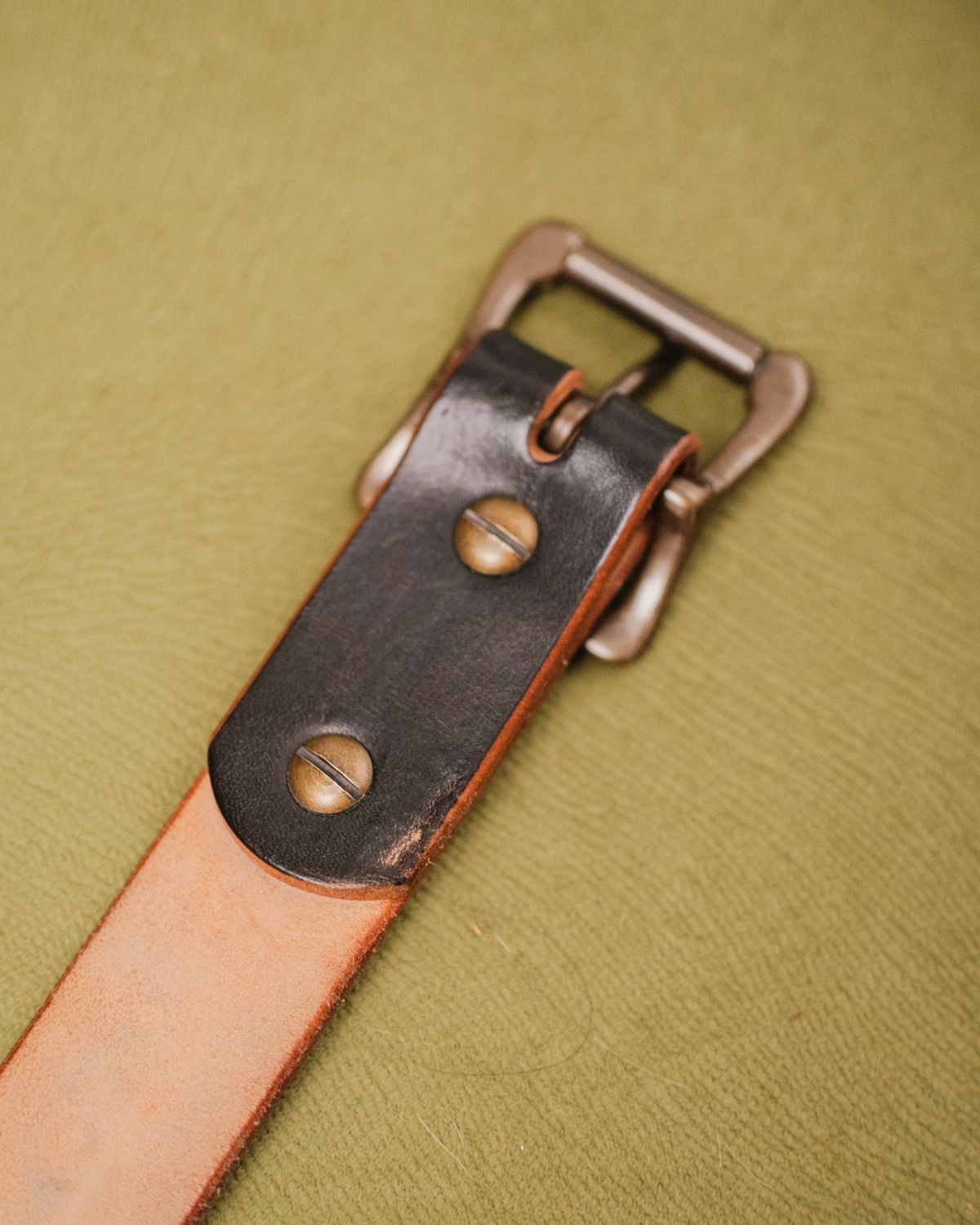 Photo by badbudz on April 5, 2026 of the Willie's Handmade Boots Willie's Seńor Belt in Natural Vegtable Tanned Leather.