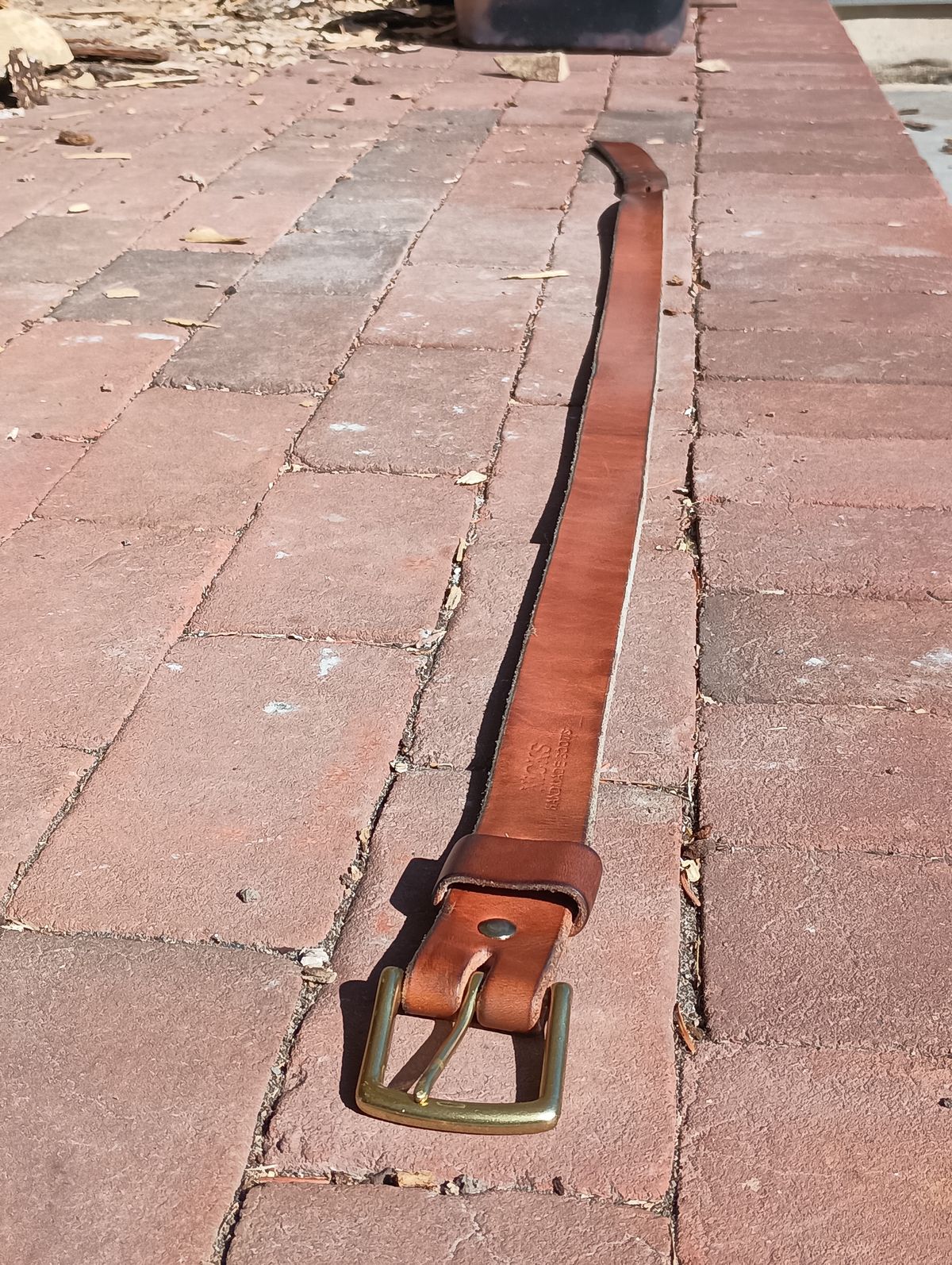 Photo by mnstrsvg21 on March 1, 2026 of the Nicks Heavy Duty Leather Work Belt in Wickett & Craig Buck Brown Traditional Harness.