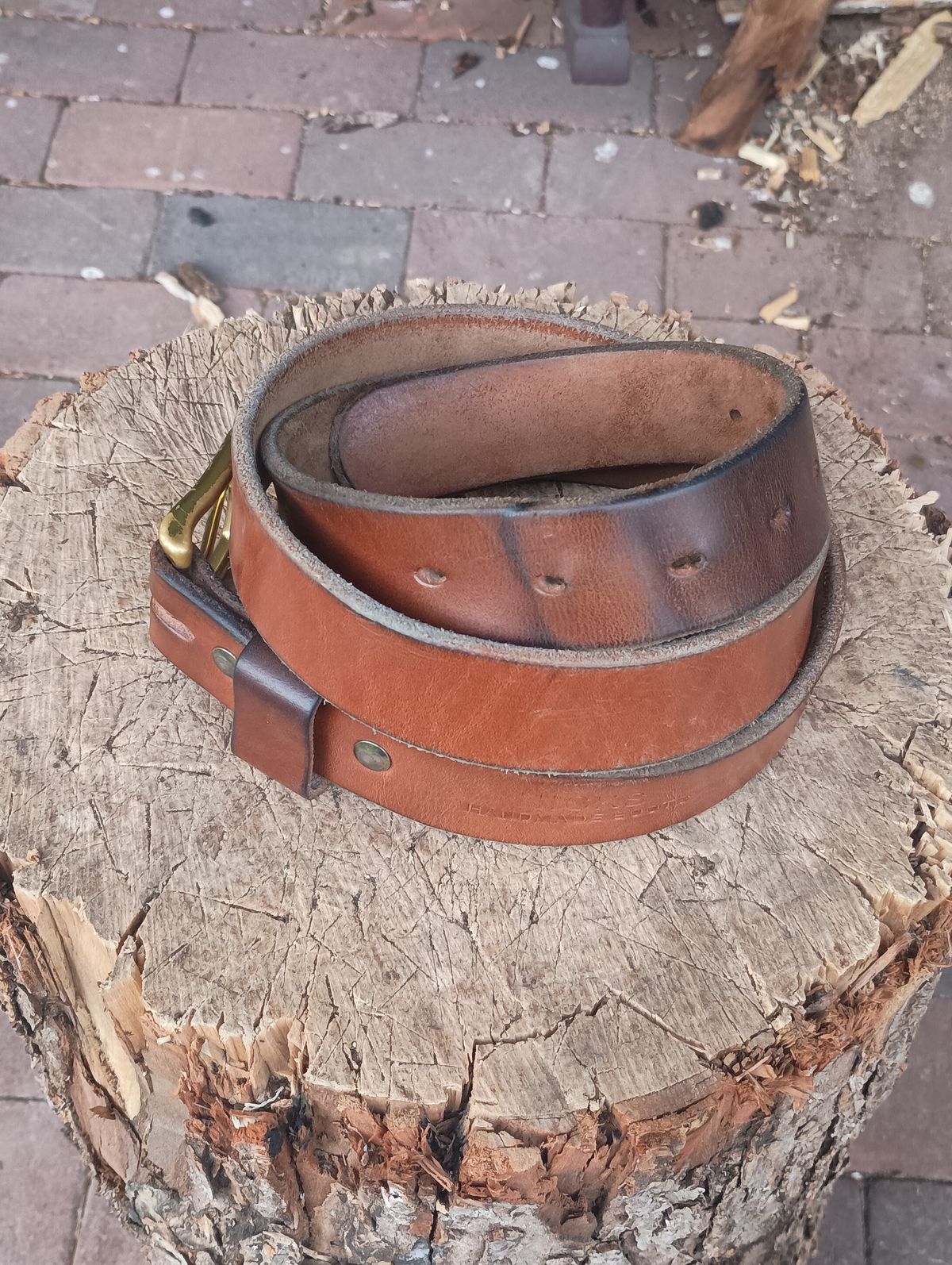 Photo by mnstrsvg21 on April 3, 2026 of the Nicks Heavy Duty Leather Work Belt in Wickett & Craig Buck Brown Traditional Harness.