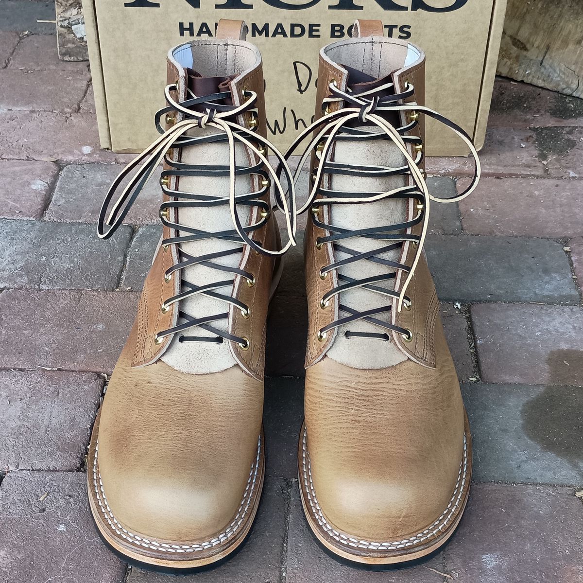 Photo by mnstrsvg21 on October 2, 2025 of the Nicks Lace Up Heritage in Horween Natural Cypress.