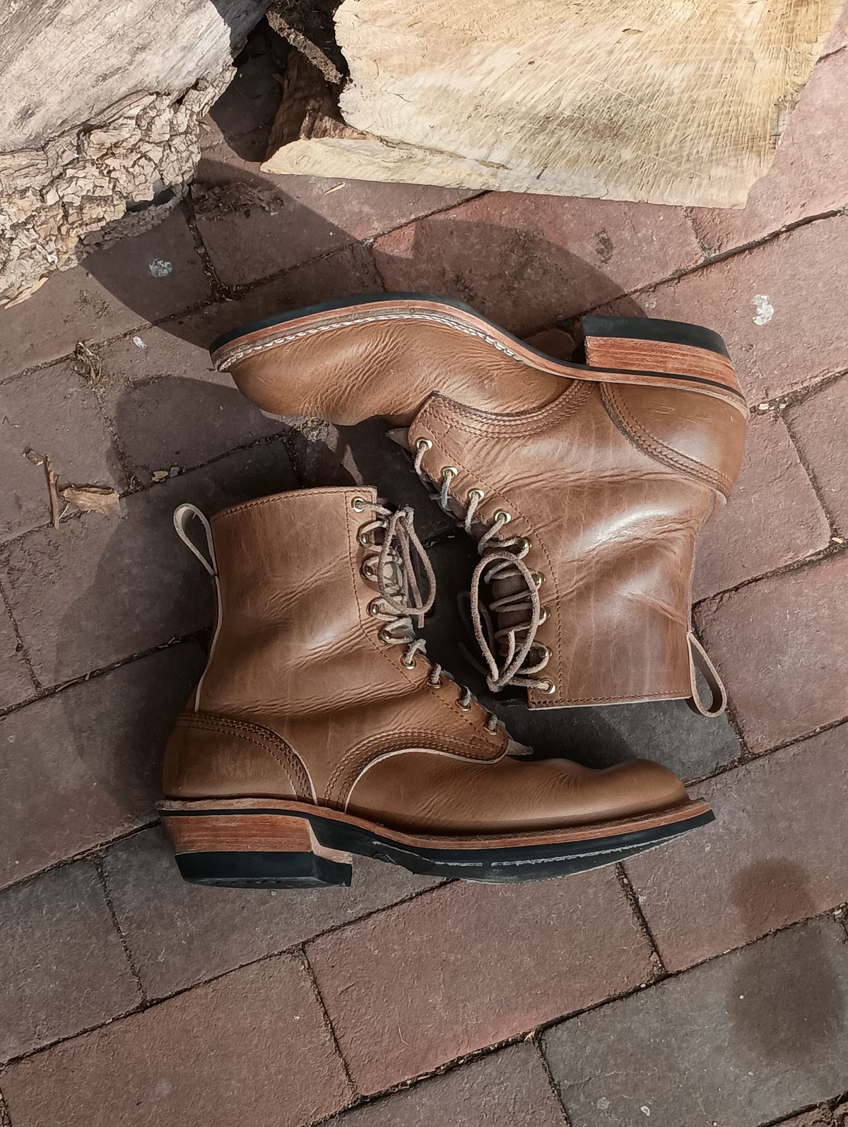 Photo by mnstrsvg21 on November 1, 2025 of the Nicks Lace Up Heritage in Horween Natural Cypress.