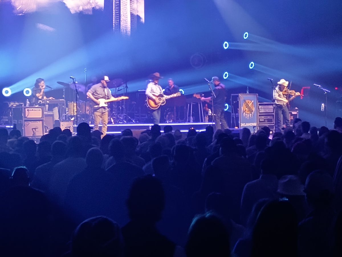 Photo by mnstrsvg21 on February 6, 2026 of the Nicks Lace Up Heritage in Horween Natural Cypress.