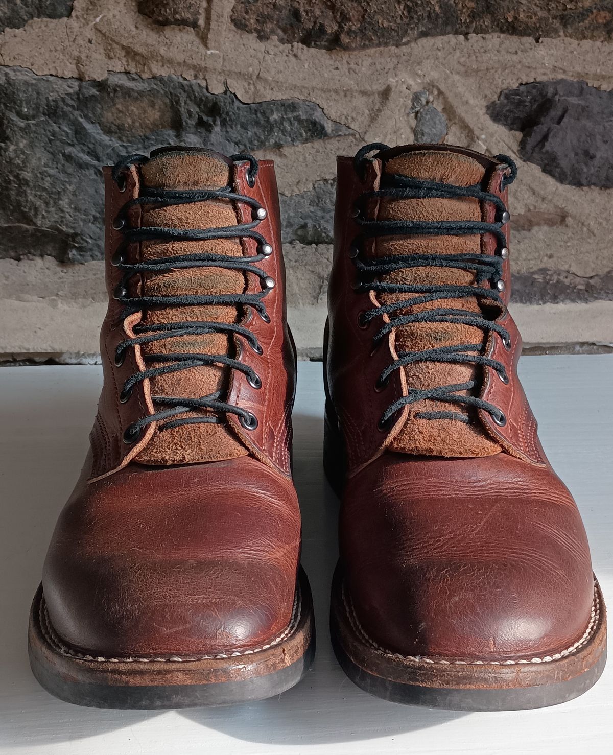 Photo by mnstrsvg21 on January 3, 2025 of the Nicks Lace Up Heritage in Italian Brown Cypress.