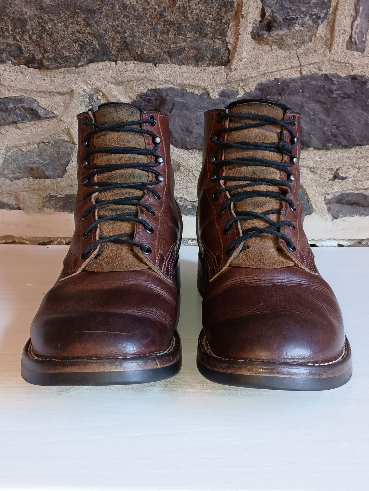Photo by mnstrsvg21 on April 1, 2025 of the Nicks Lace Up Heritage in Italian Brown Cypress.