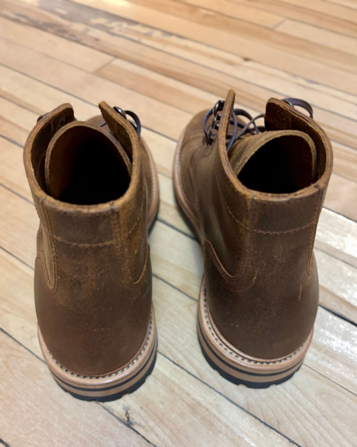 Photo by 2nd_nature on December 31, 2025 of the Parkhurst The Richmond in C.F. Stead Wheatbuck Waxy Commander Suede.