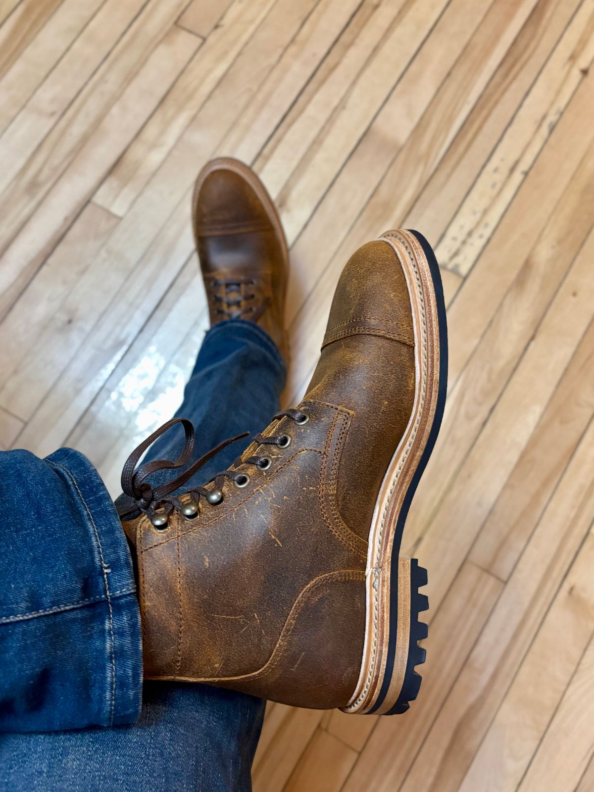 Photo by 2nd_nature on January 1, 2026 of the Parkhurst The Richmond in C.F. Stead Wheatbuck Waxy Commander Suede.