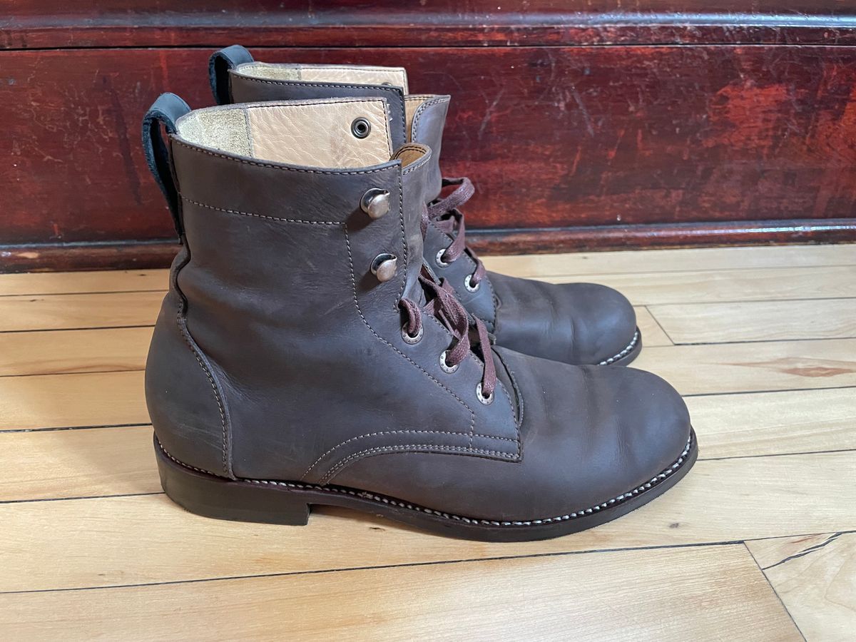 Photo by 2nd_nature on September 9, 2023 of the Adelante The Havana in Mahogany Nubuck.