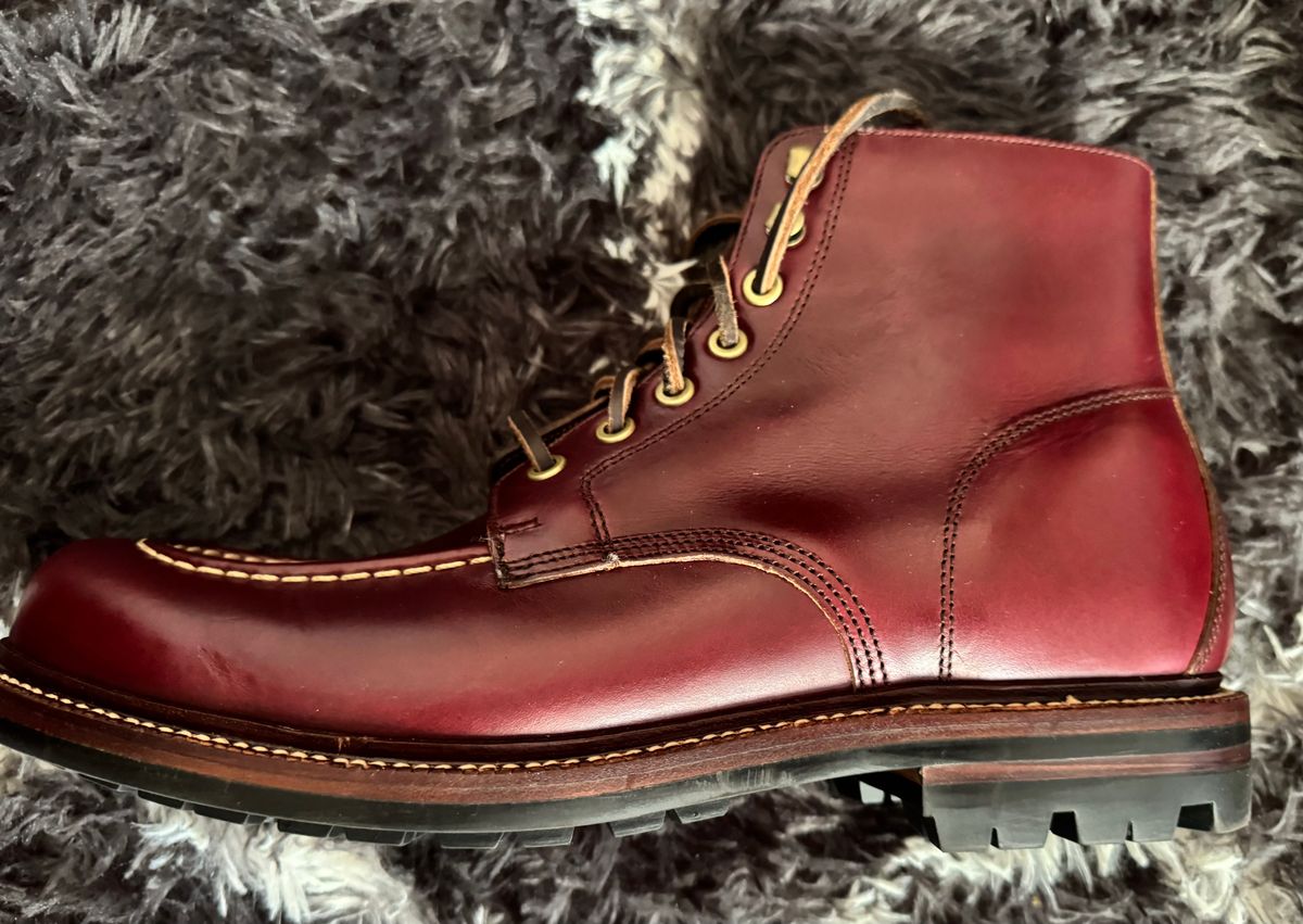 Photo by foughtthelaw on November 6, 2024 of the Grant Stone Brass Boot in Horween Color 8 Chromexcel.