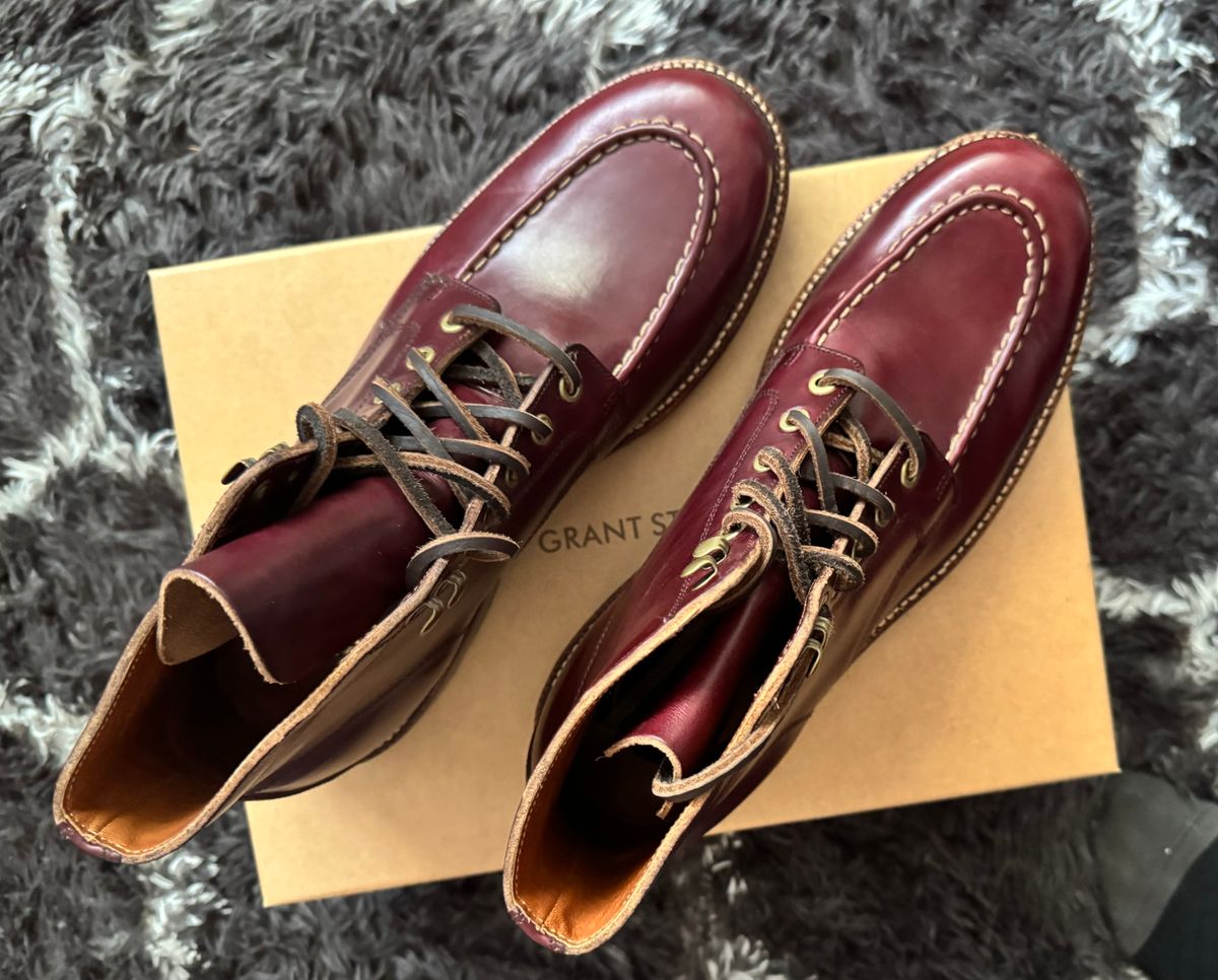 Photo by foughtthelaw on November 6, 2024 of the Grant Stone Brass Boot in Horween Color 8 Chromexcel.
