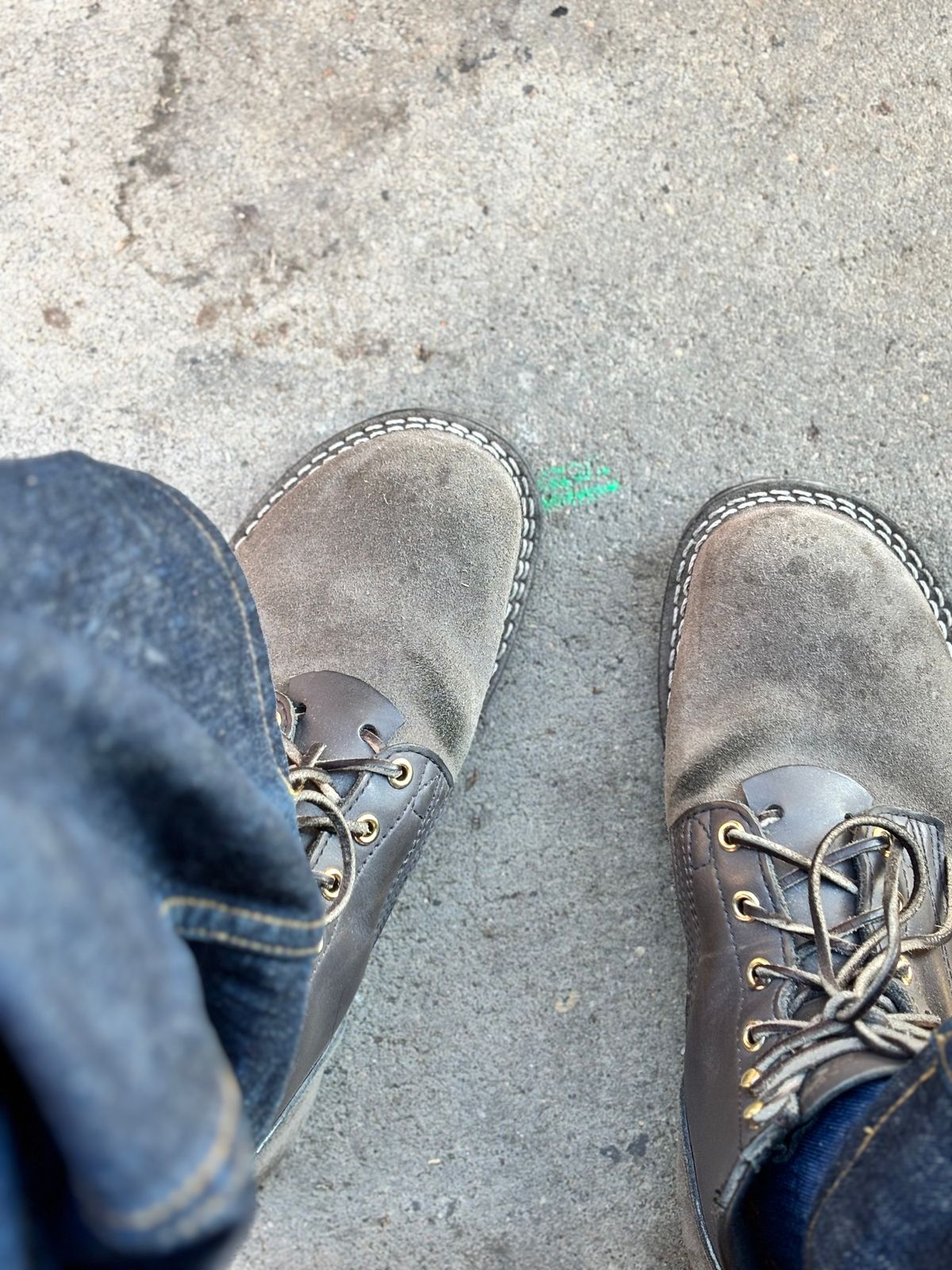 Photo by threepartheart on November 16, 2025 of the Nicks Ridgeline Thurman Zero Drop in 64 Ash Grey.