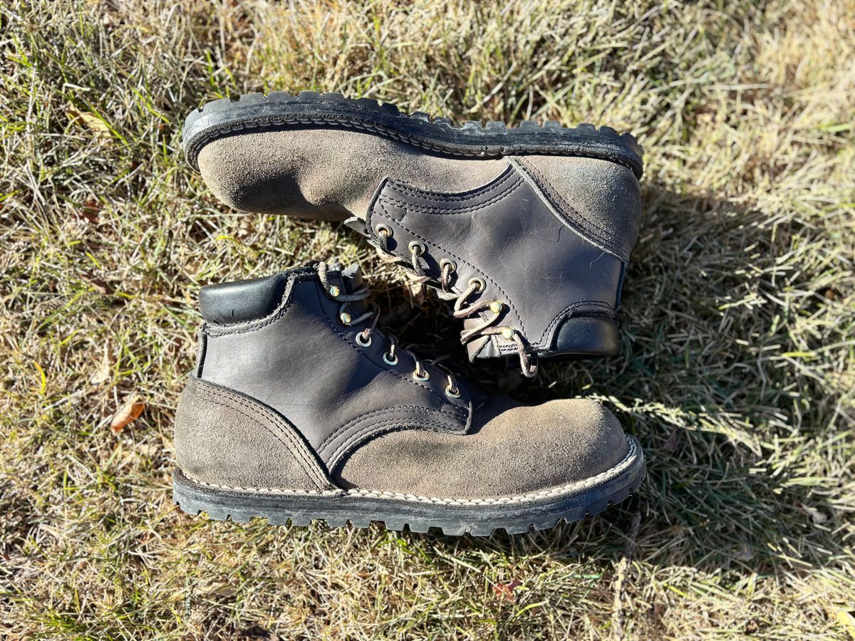 Photo by threepartheart on December 2, 2025 of the Nicks Ridgeline Thurman Zero Drop in 64 Ash Grey.