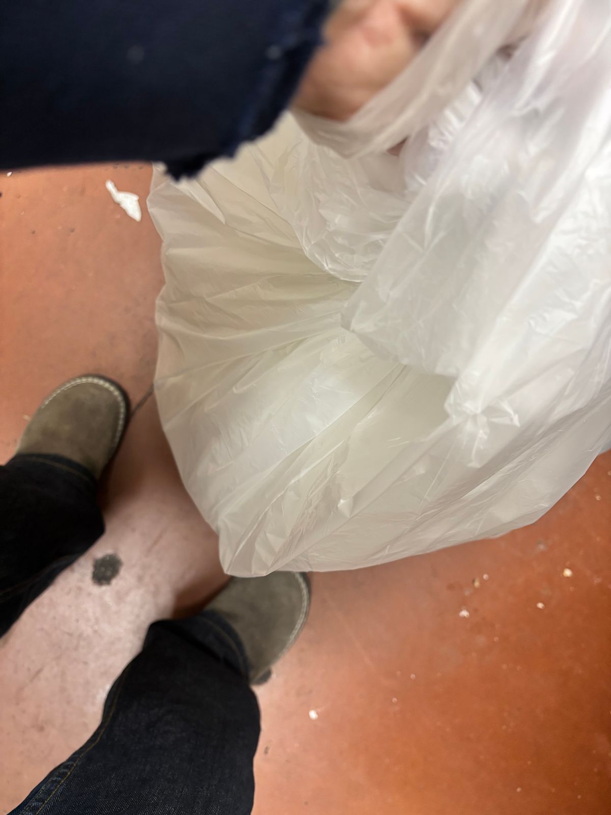 Photo by threepartheart on November 30, 2025 of the Nicks Ridgeline Thurman Zero Drop in 64 Ash Grey.