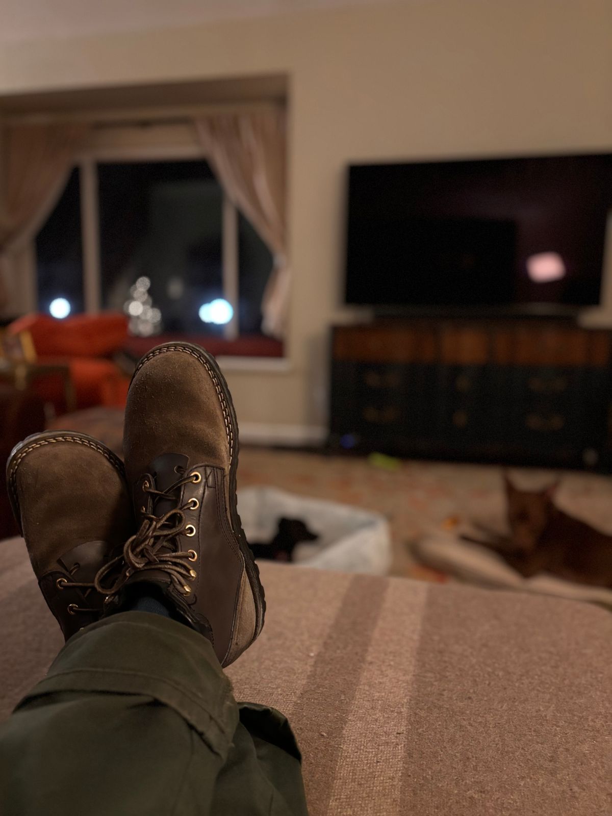 Photo by threepartheart on December 25, 2025 of the Nicks Ridgeline Thurman Zero Drop in 64 Ash Grey.