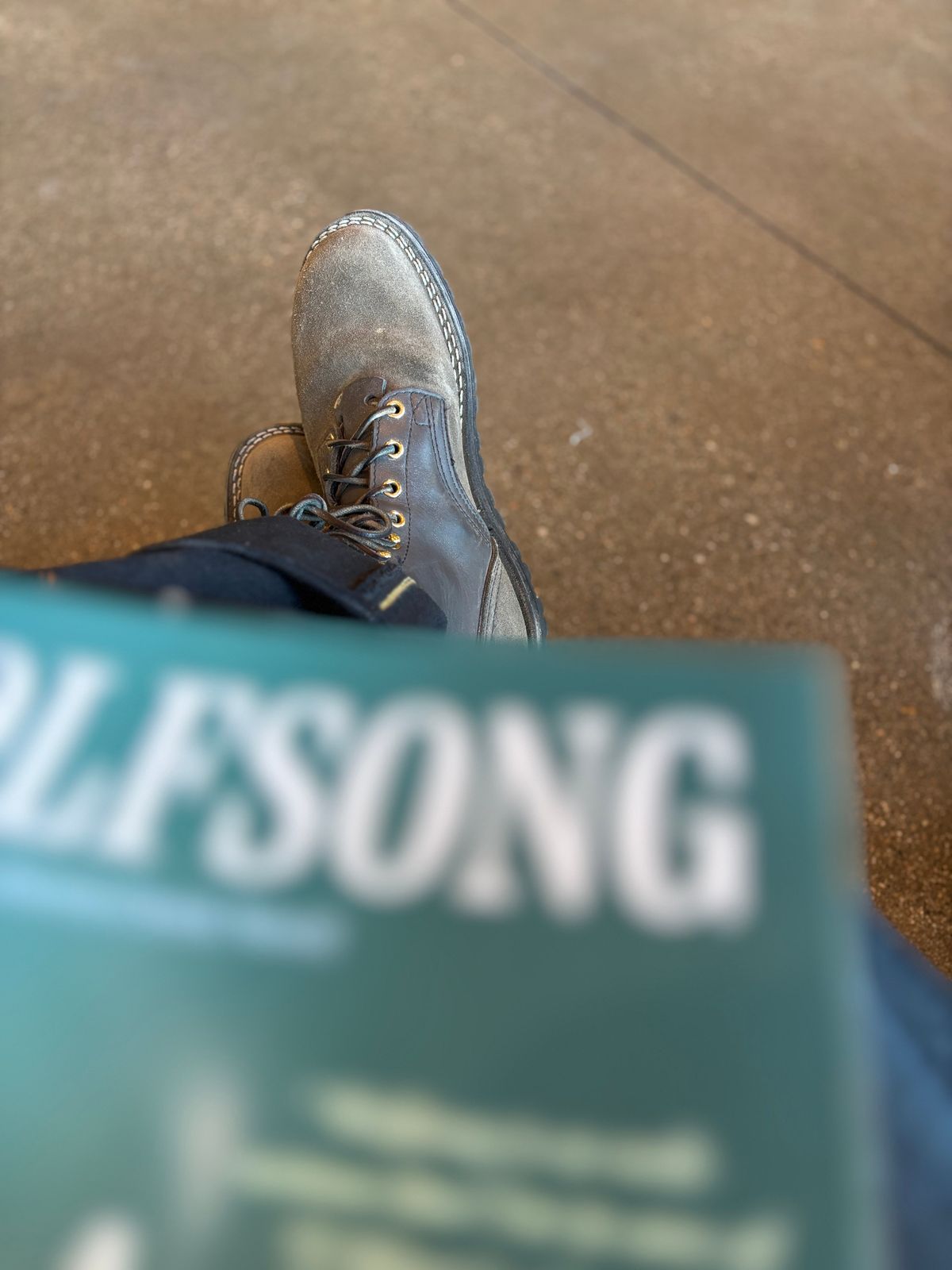 Photo by threepartheart on January 18, 2026 of the Nicks Ridgeline Thurman Zero Drop in 64 Ash Grey.