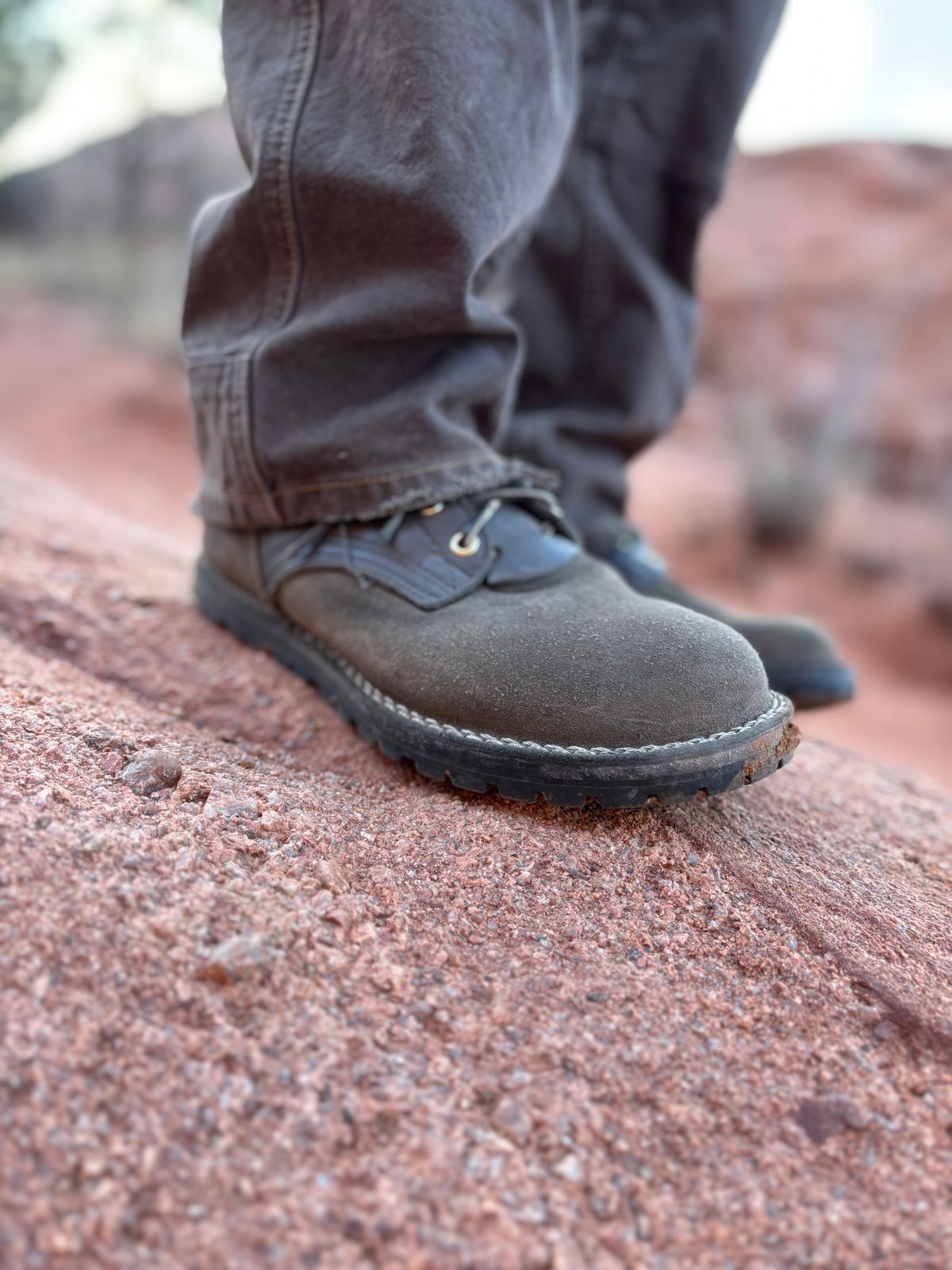 Photo by threepartheart on January 22, 2026 of the Nicks Ridgeline Thurman Zero Drop in 64 Ash Grey.