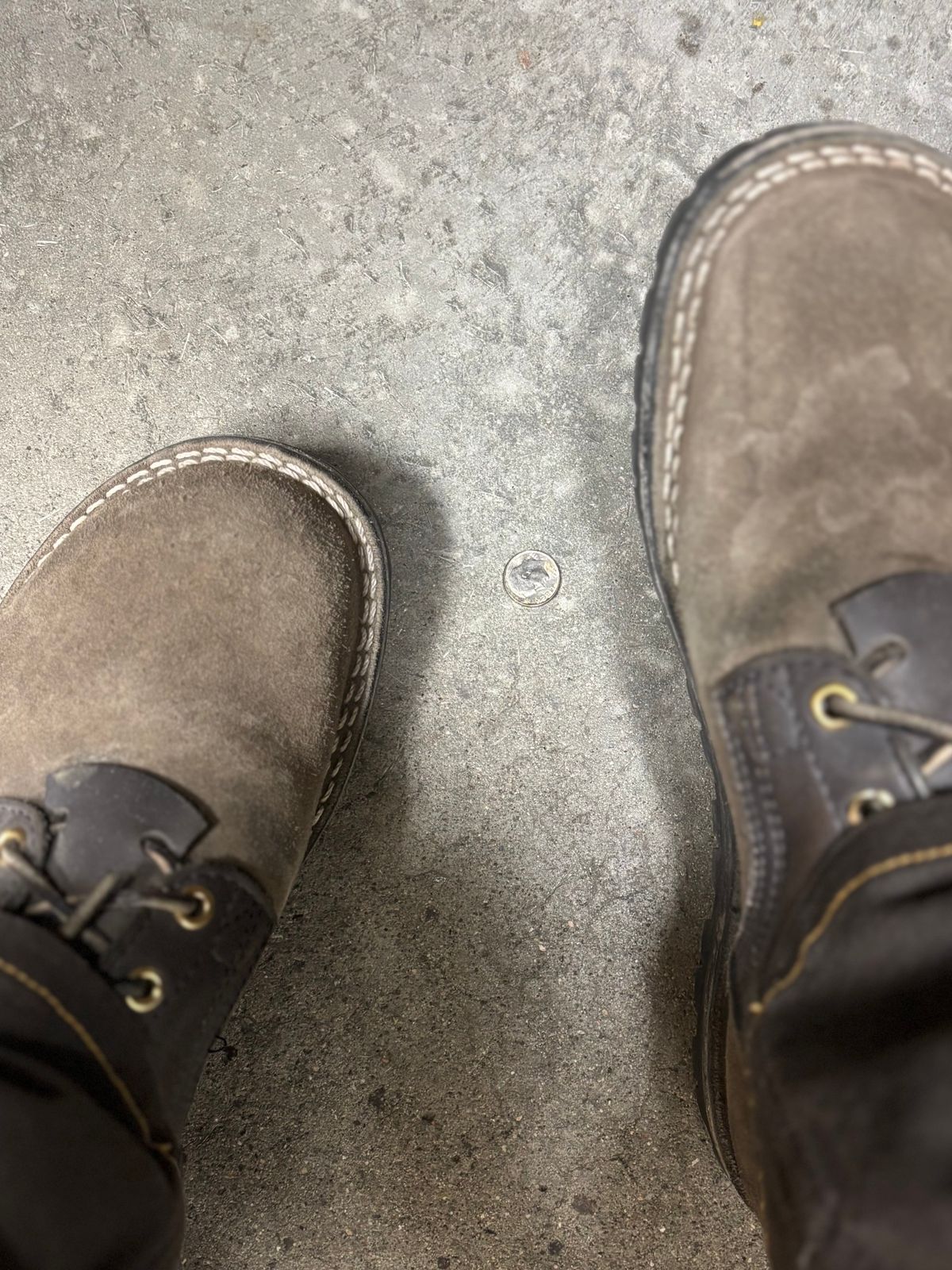 Photo by threepartheart on February 16, 2026 of the Nicks Ridgeline Thurman Zero Drop in 64 Ash Grey.